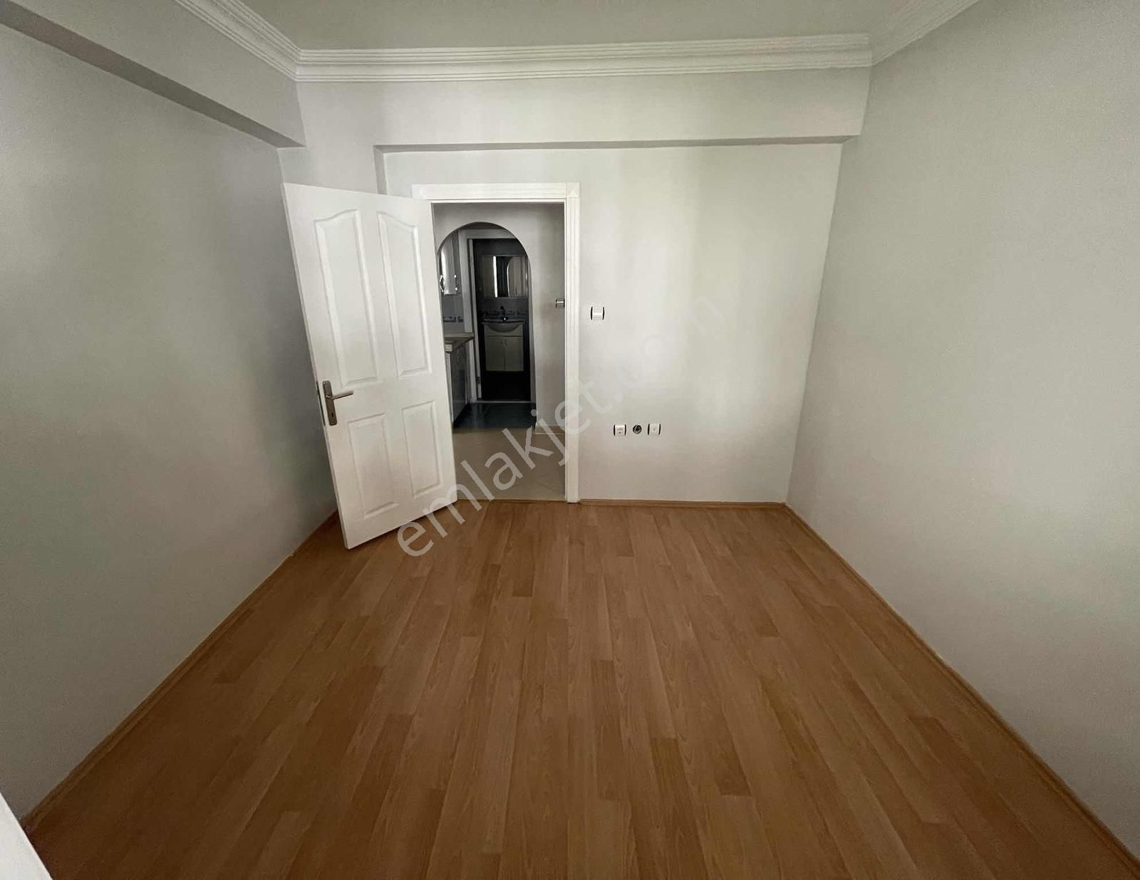 Yatırım Emlak'tan Köroğlu Mevki Giriş Konumlu Asansörl 3+1 Daire - Görsel 9