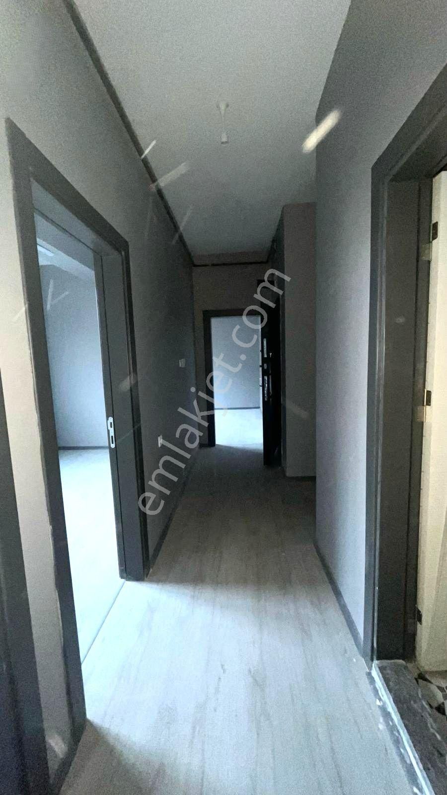 Kurtuluş Mahallesinde Sıfır 2+1 Daire - Görsel 3