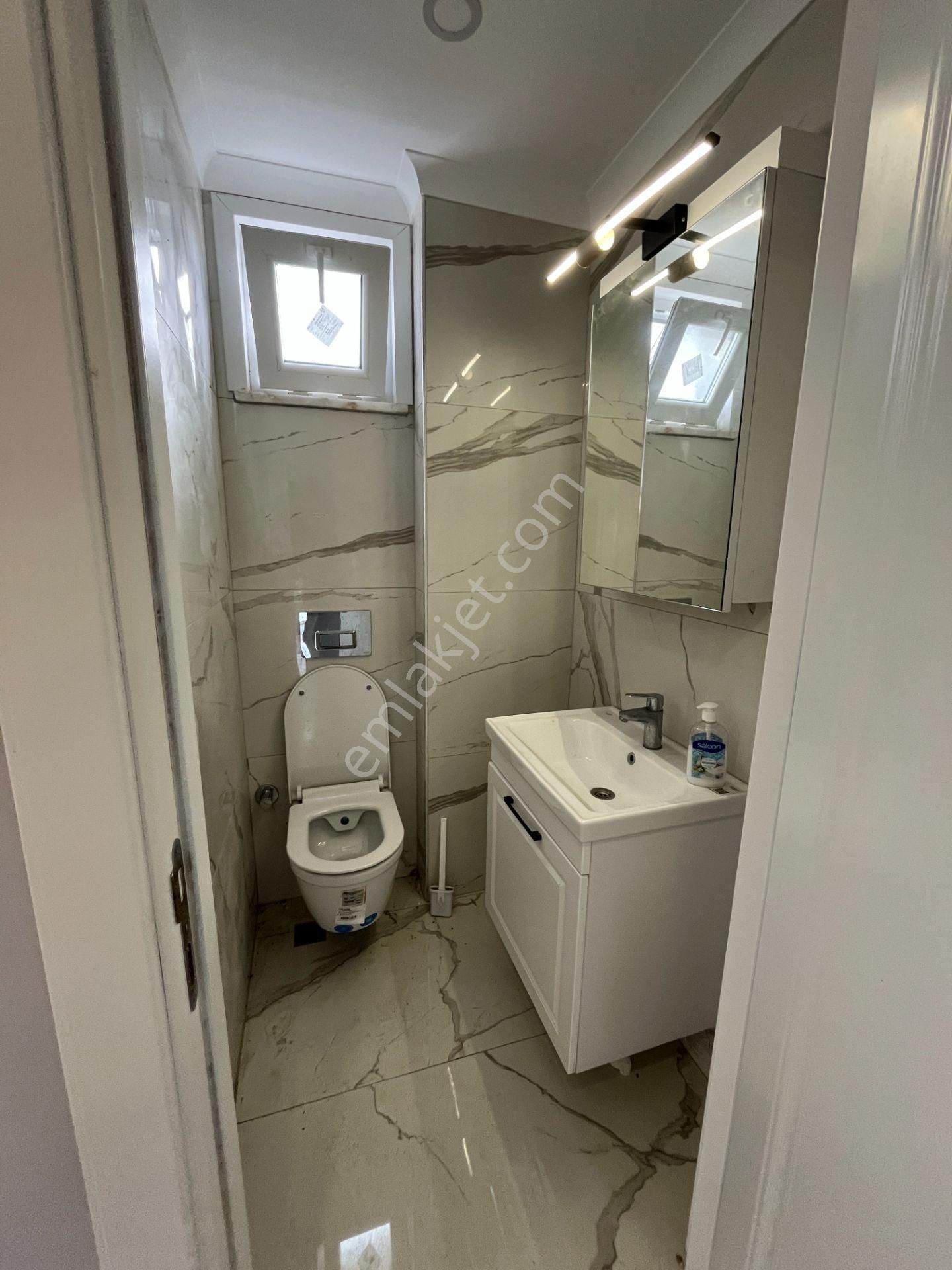 Şile Merkeze Yakın Müstakil Havuzlu 2 Katlı 6+1 Sıfır Lüks Villa - Görsel 21