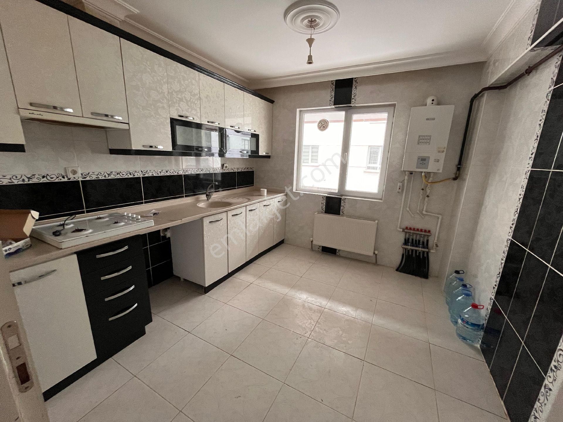 Başak Mah 3+1 Kat Konumlu Asansörlü Satılık Daire Hilal Emlaktan - Görsel 3