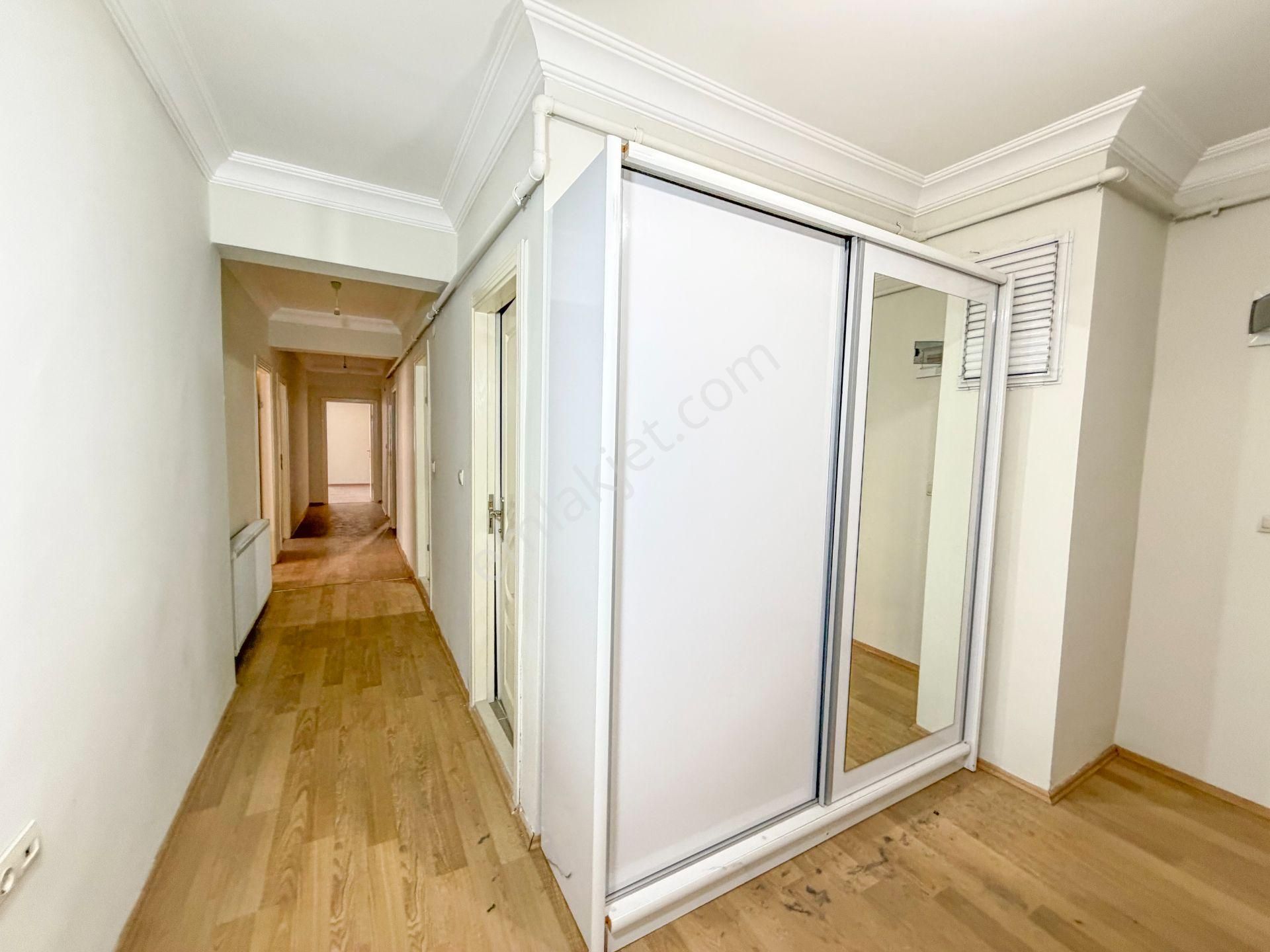 Geniş 3+1 Çevresi Açık Kat Mülkiyet Tapulu Satılık Daire - Görsel 26