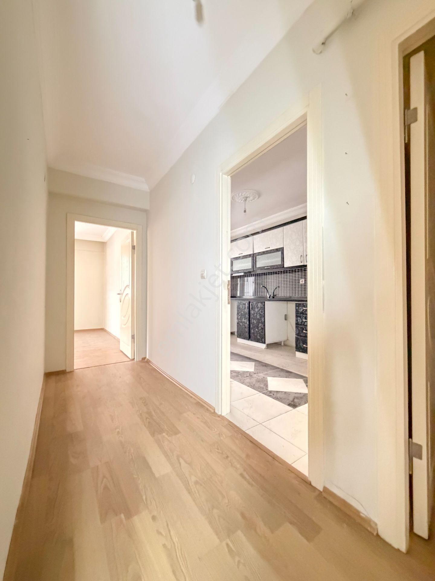 Geniş 3+1 Çevresi Açık Kat Mülkiyet Tapulu Satılık Daire - Görsel 29