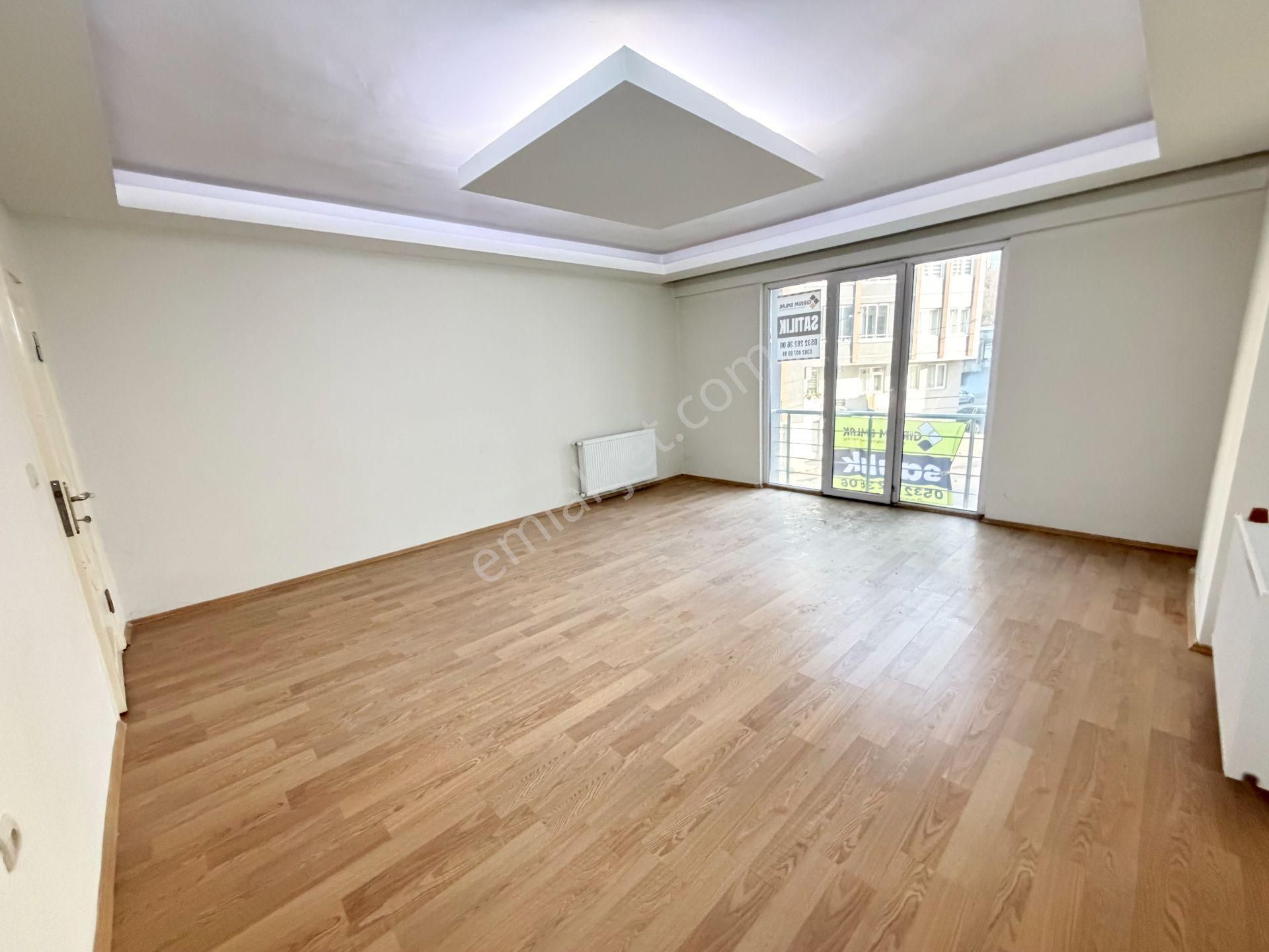 Geniş 3+1 Çevresi Açık Kat Mülkiyet Tapulu Satılık Daire - Görsel 12