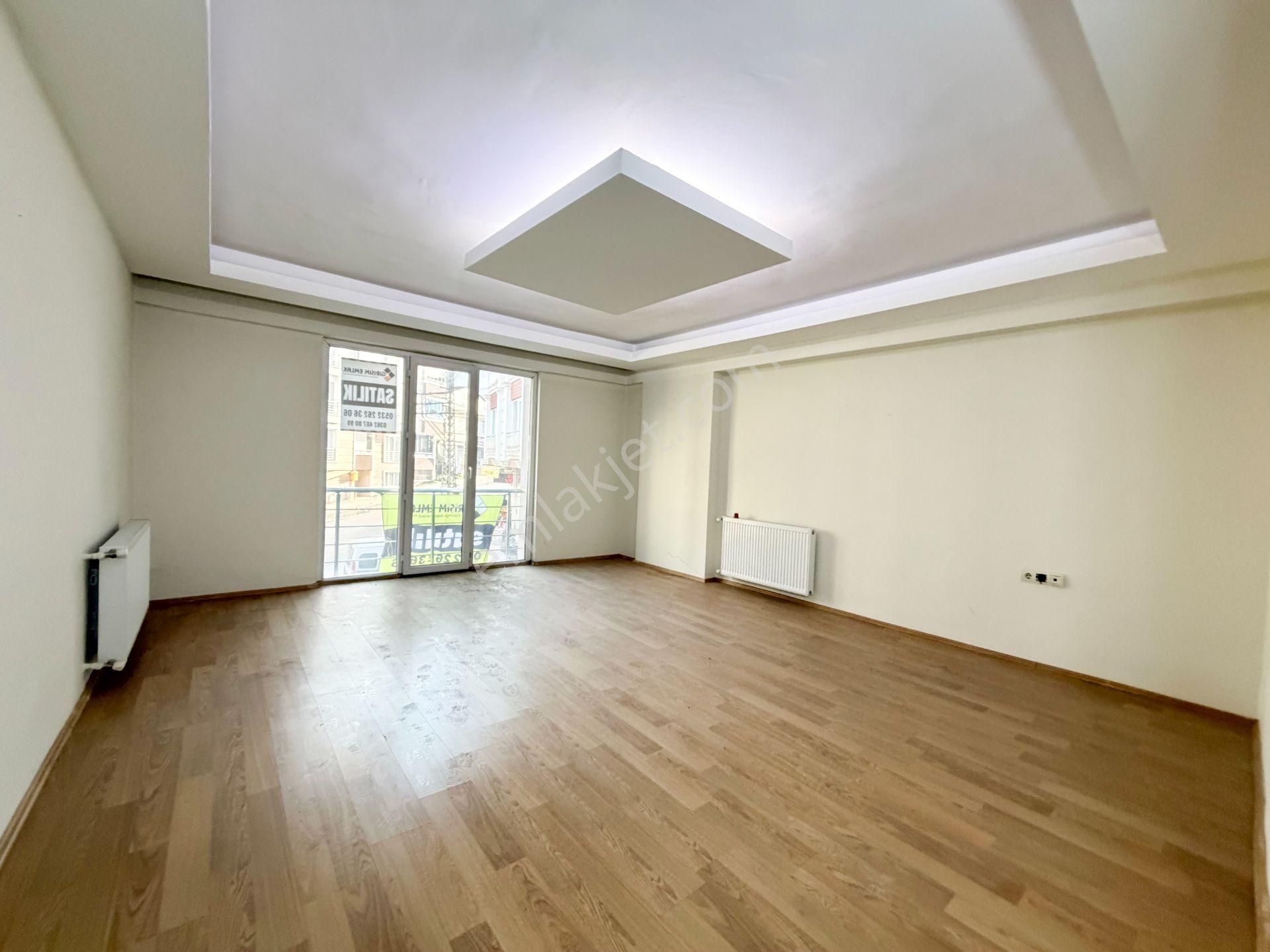 Geniş 3+1 Çevresi Açık Kat Mülkiyet Tapulu Satılık Daire - Görsel 11