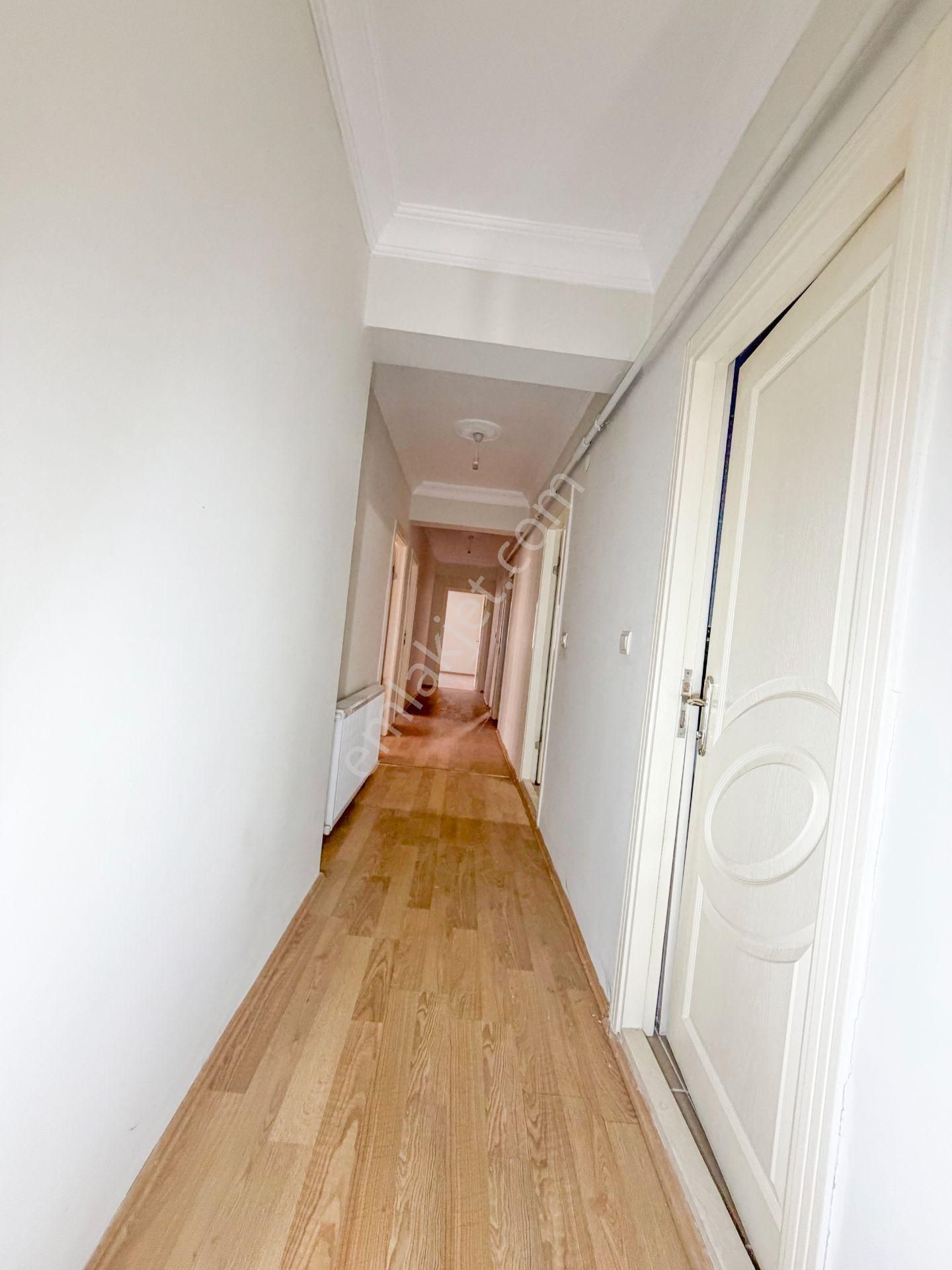 Geniş 3+1 Çevresi Açık Kat Mülkiyet Tapulu Satılık Daire - Görsel 27