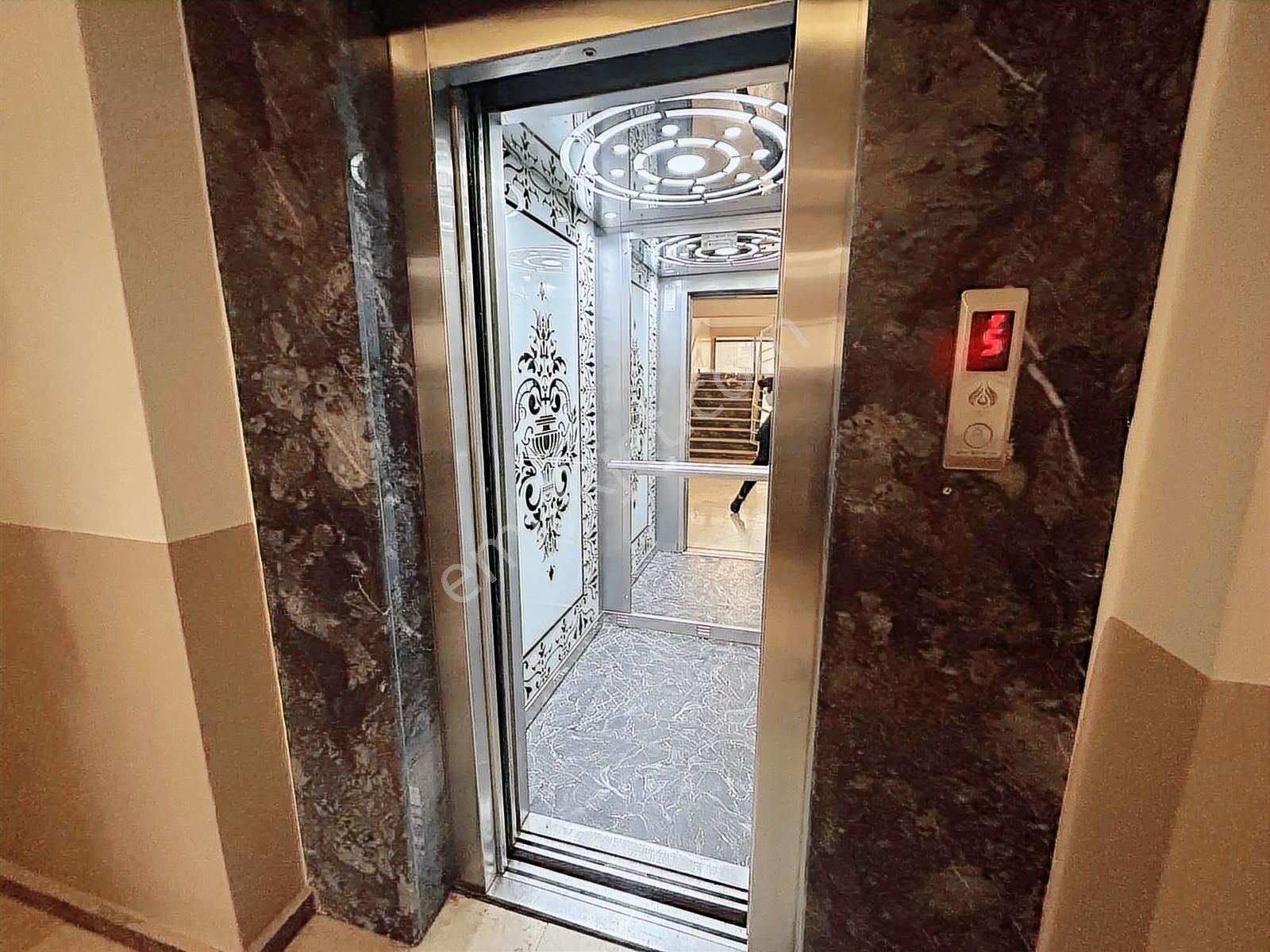 Nilüfer Özlüce Bulvarı Taşyakan Sitesinde 3+1 Satılık Daire - Görsel 24