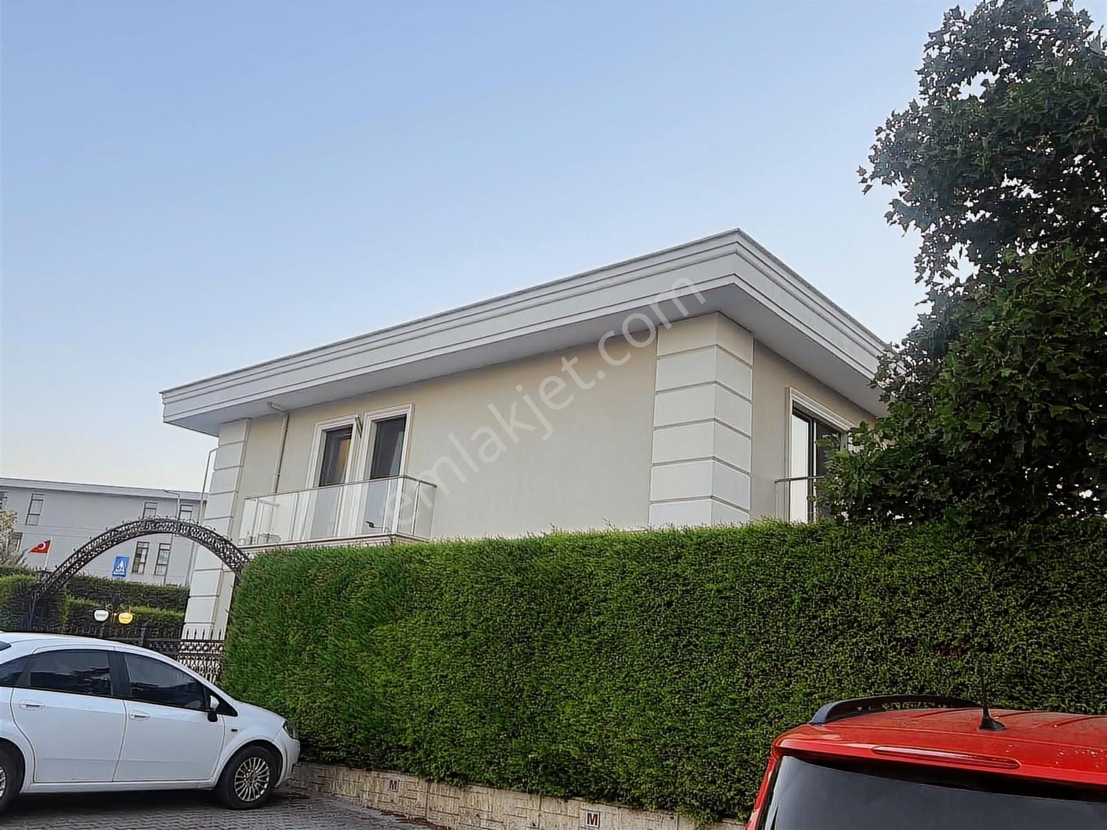 Nilüfer Özlüce En Güzel Konumda Satılık Lüks Villa - Görsel 11