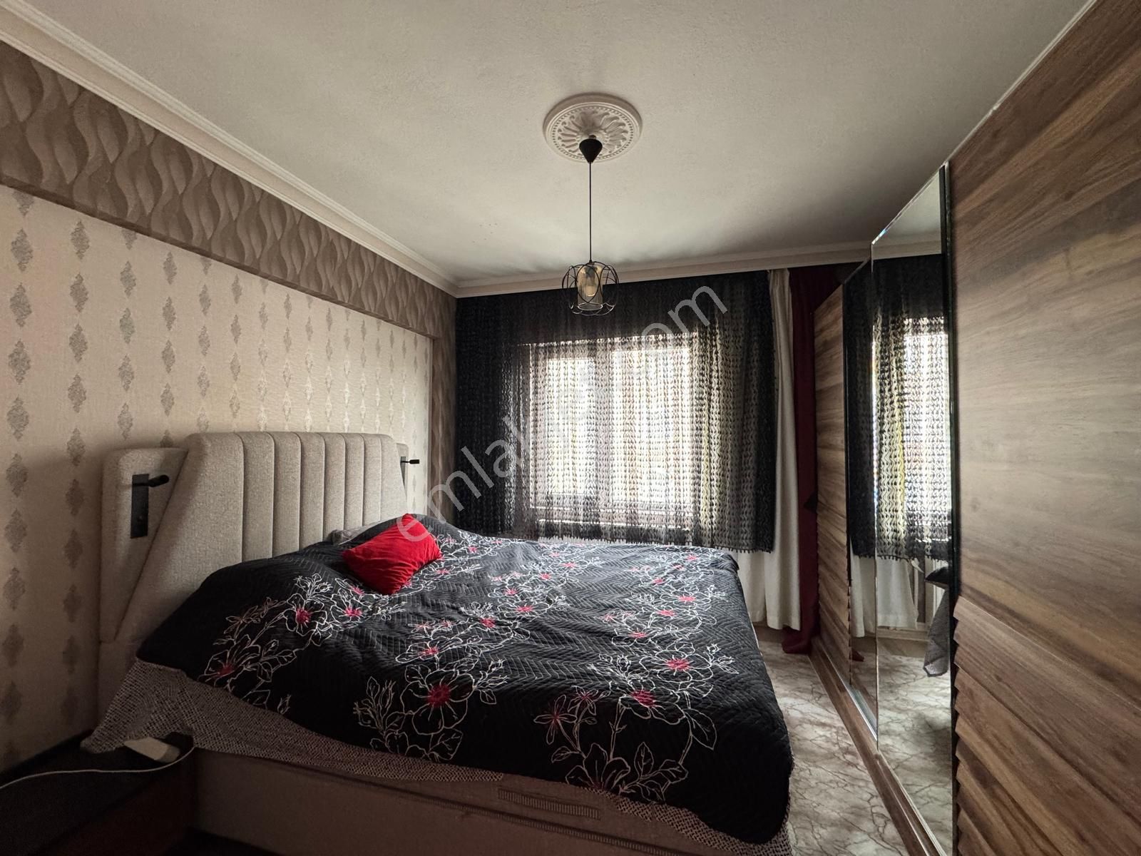 Pursaklar Mehmet Zengin Emlak'tan Merkez Mah. 1.kat 3+1 Uygun Fiyata Daire - Görsel 34