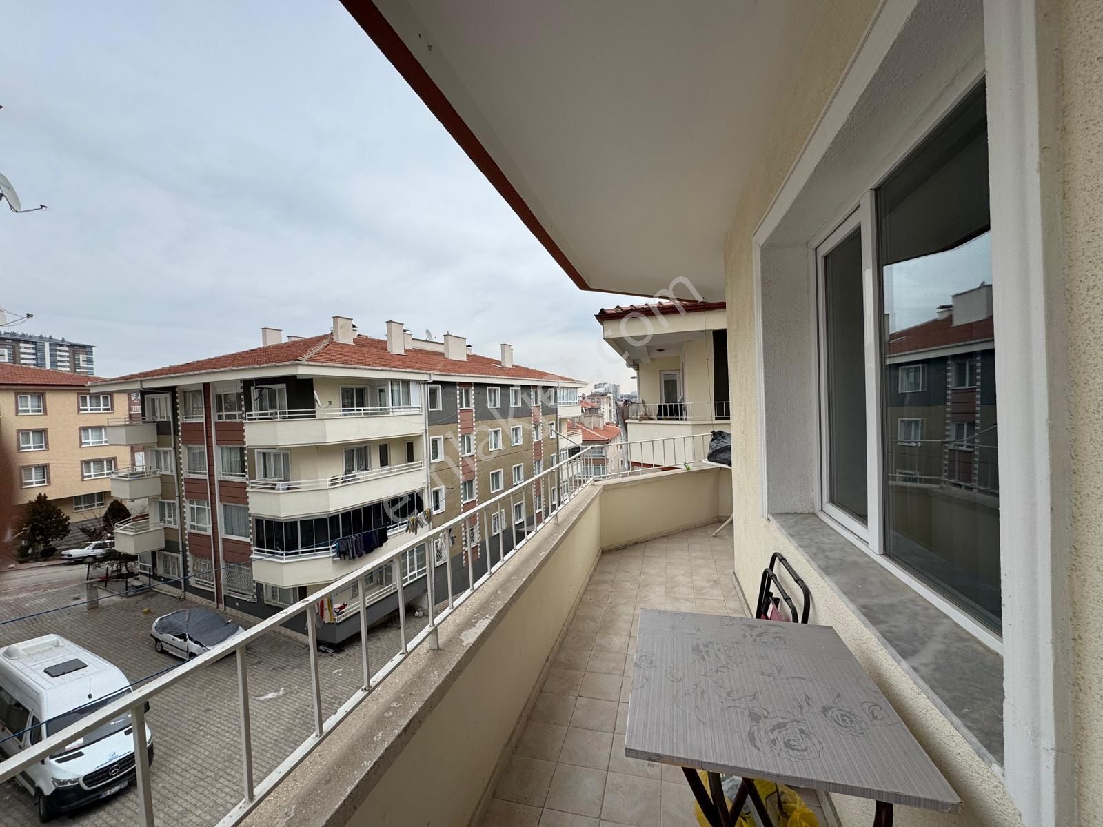 Pursaklar Mehmet Zengin Emlak'tan Merkez Mah. 1.kat 3+1 Uygun Fiyata Daire - Görsel 27