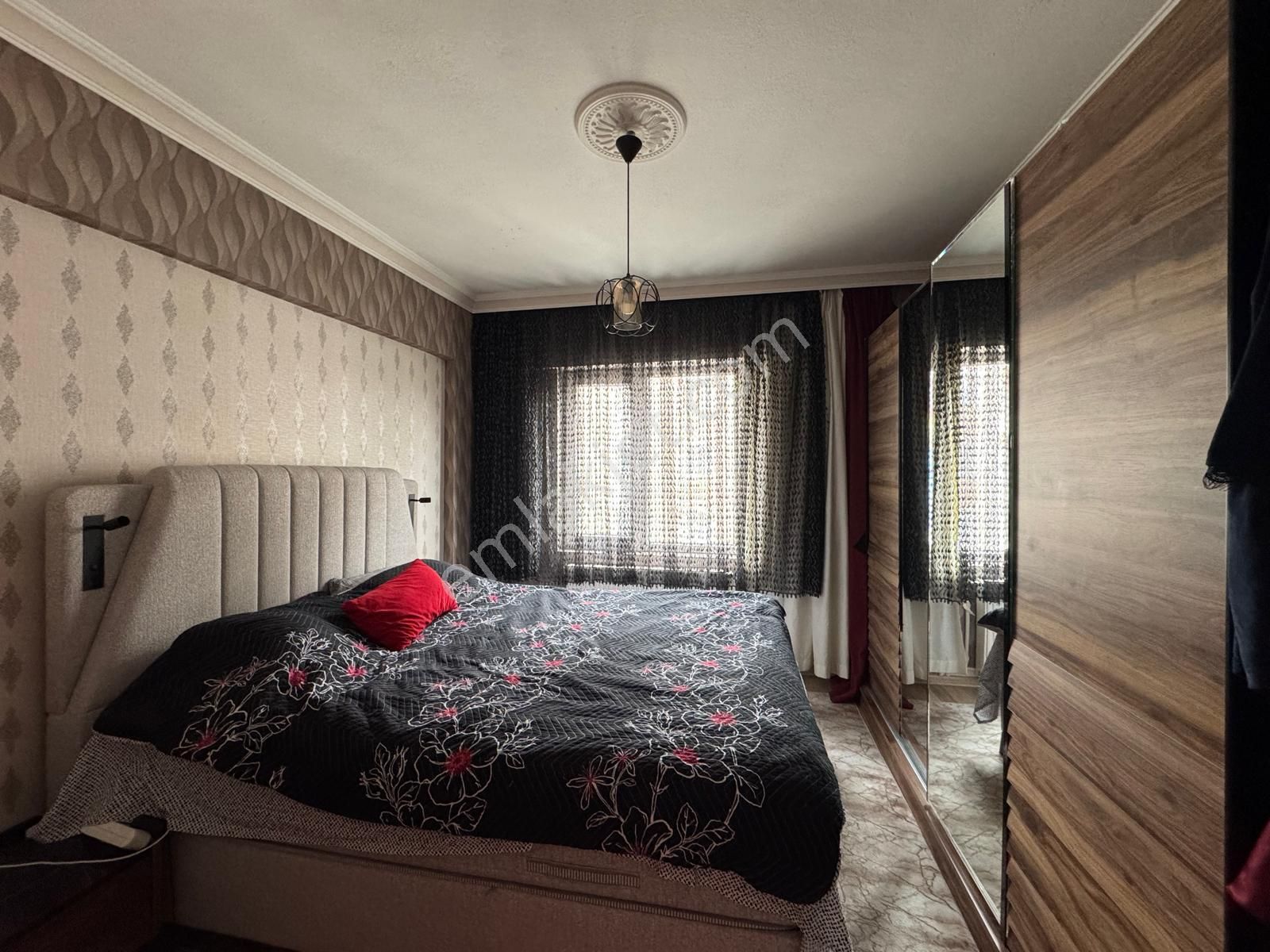 Pursaklar Mehmet Zengin Emlak'tan Merkez Mah. 1.kat 3+1 Uygun Fiyata Daire - Görsel 22