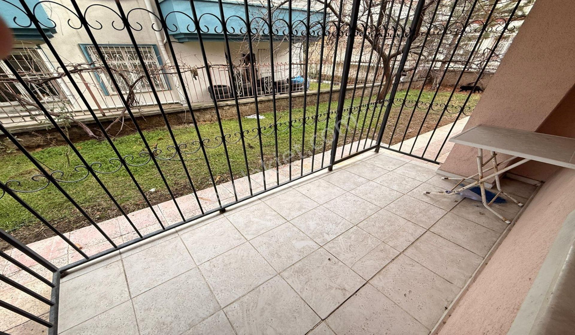 Ufuktepe Okul Yakını 4+1 Cepheleri Açık Geniş Daire Arayanlara - Görsel 9