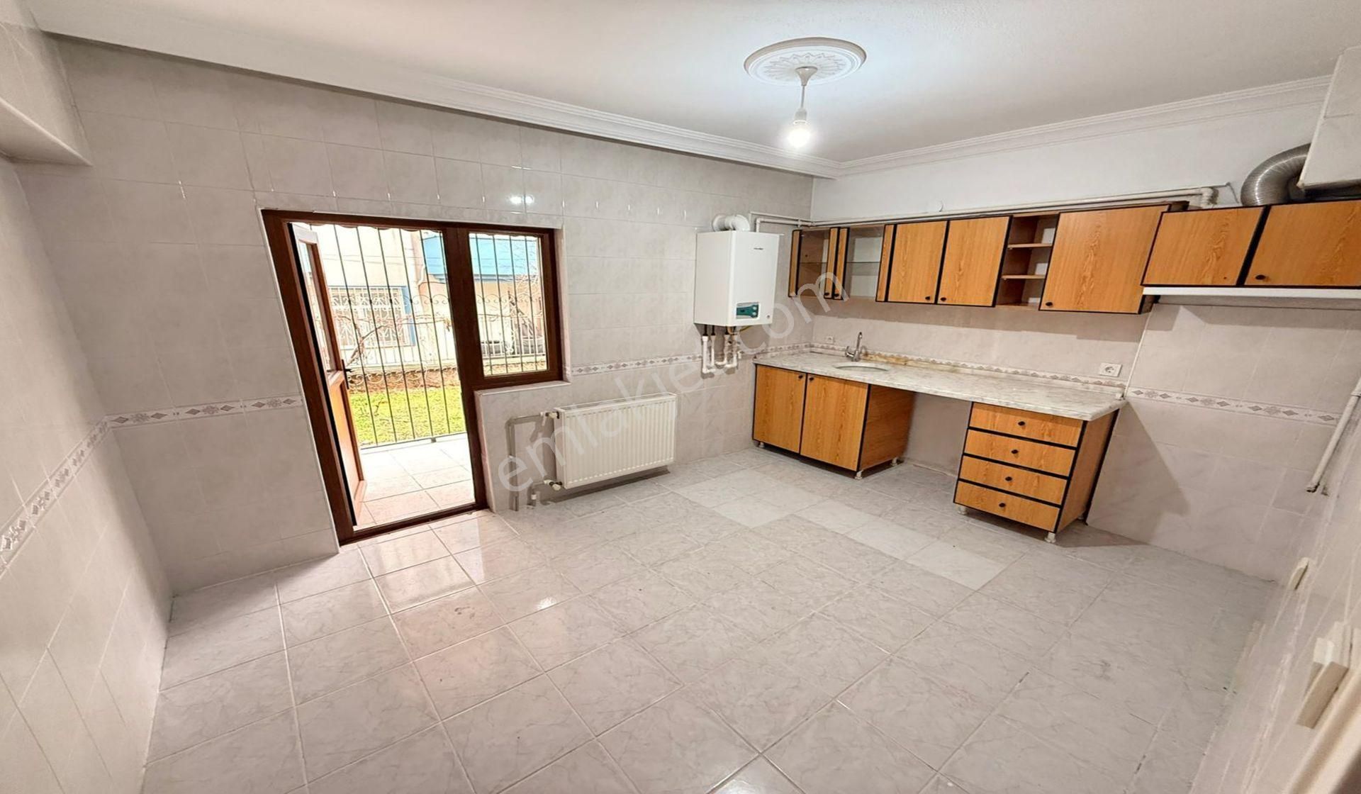 Ufuktepe Okul Yakını 4+1 Cepheleri Açık Geniş Daire Arayanlara - Görsel 8