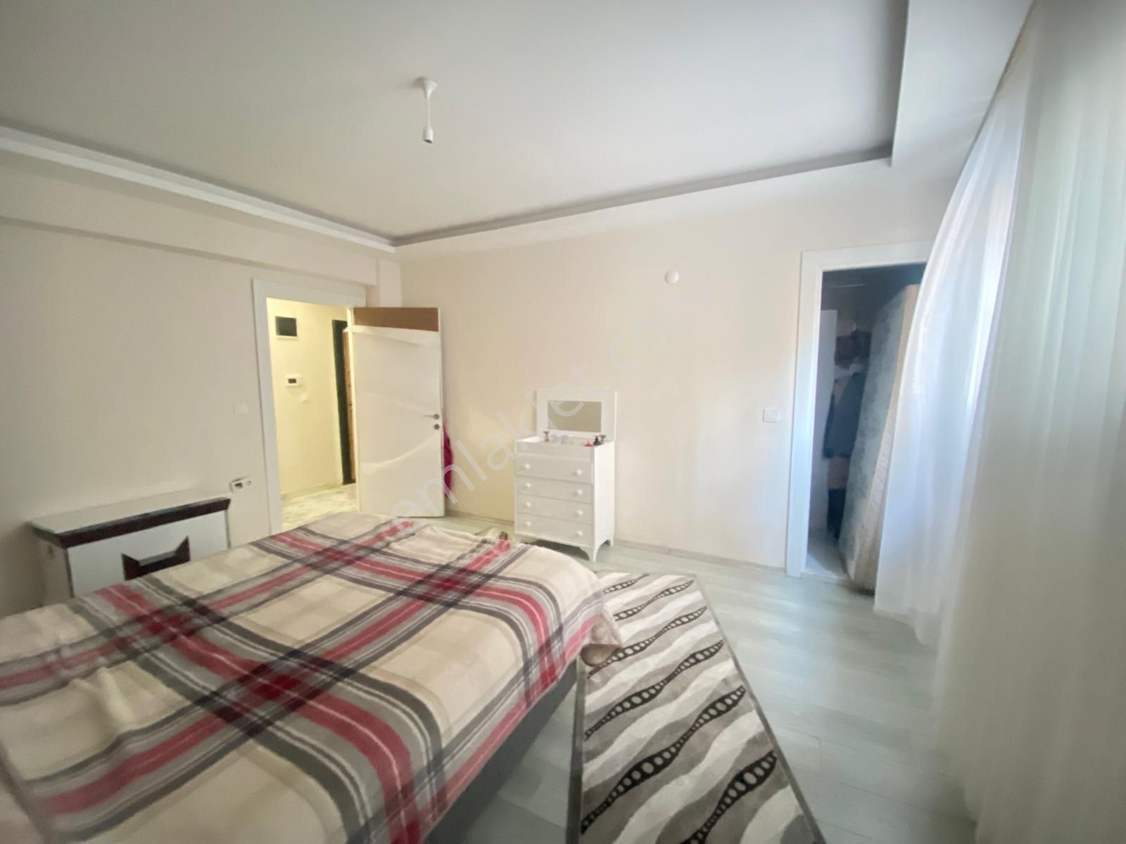 Buca Çamlıkule Mah Yeni İzban Durağı Yanı Köşe 2+1 Daire - Görsel 2