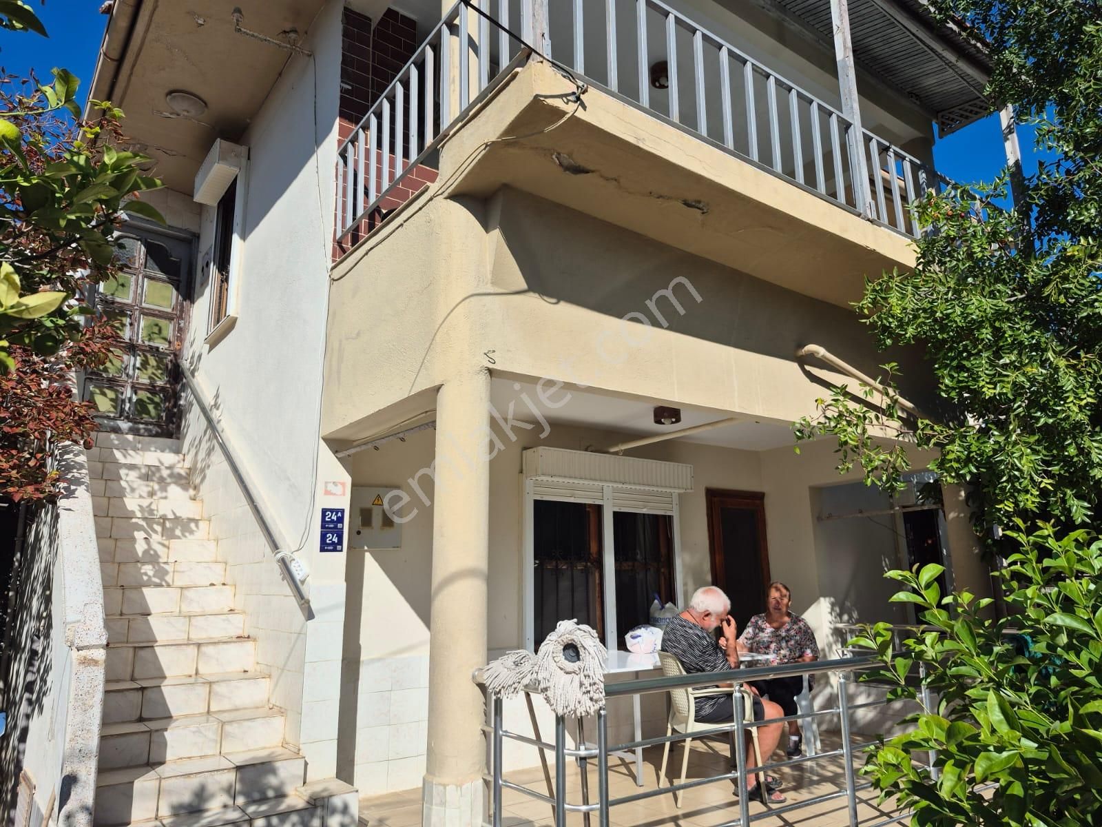 Didimde Denize Yakın 2 Adet Dairesi Olan Müstakil Ev - Görsel 6