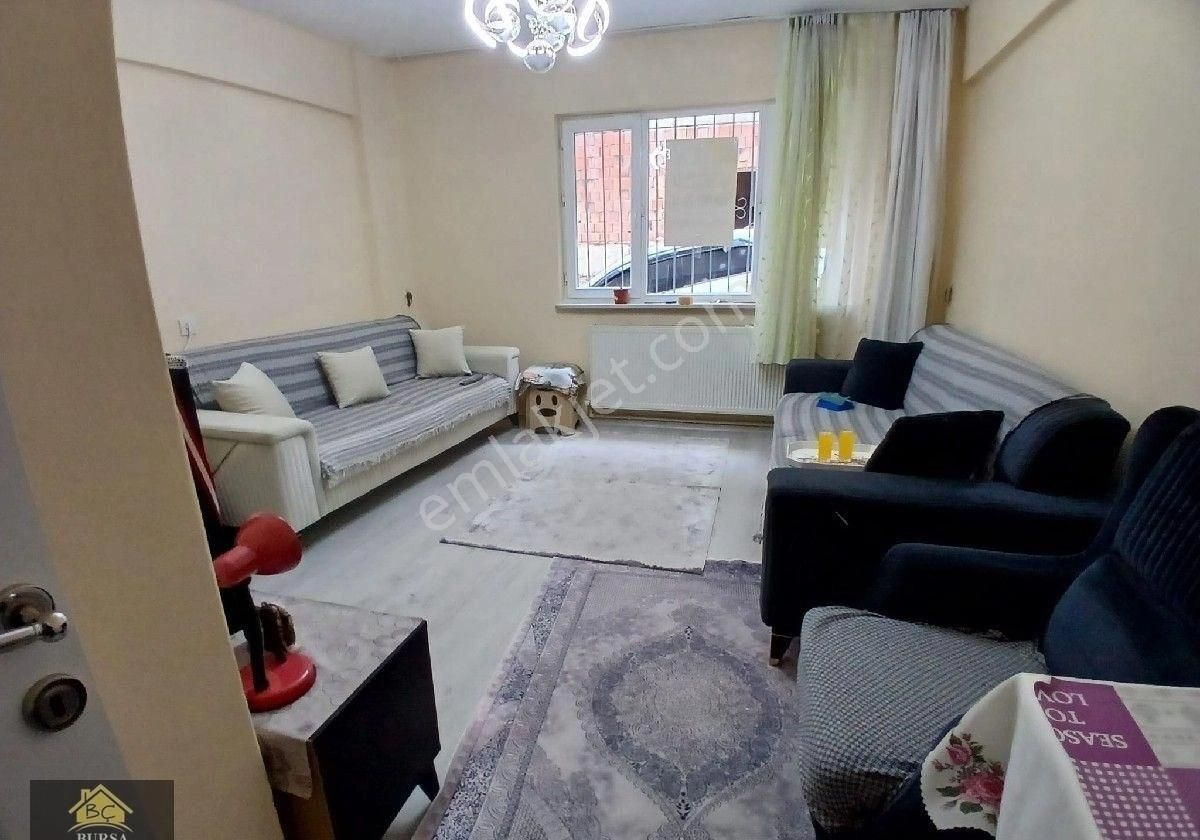 Bursa Yıldırım Yeşil Şible De Arakat Kombili 2+1 Bakımlı Daire