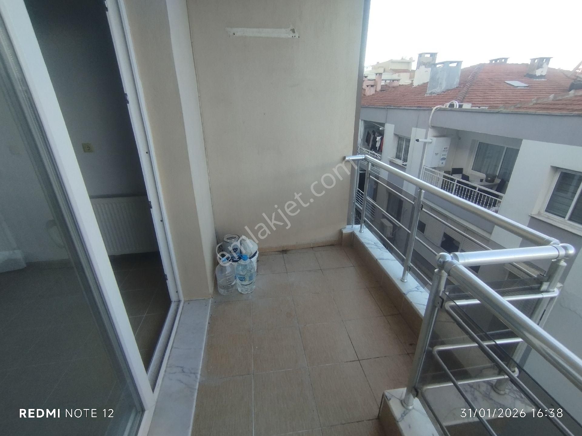 Gülyaka Da 2+1 Kiralık Asansörlü - Görsel 16