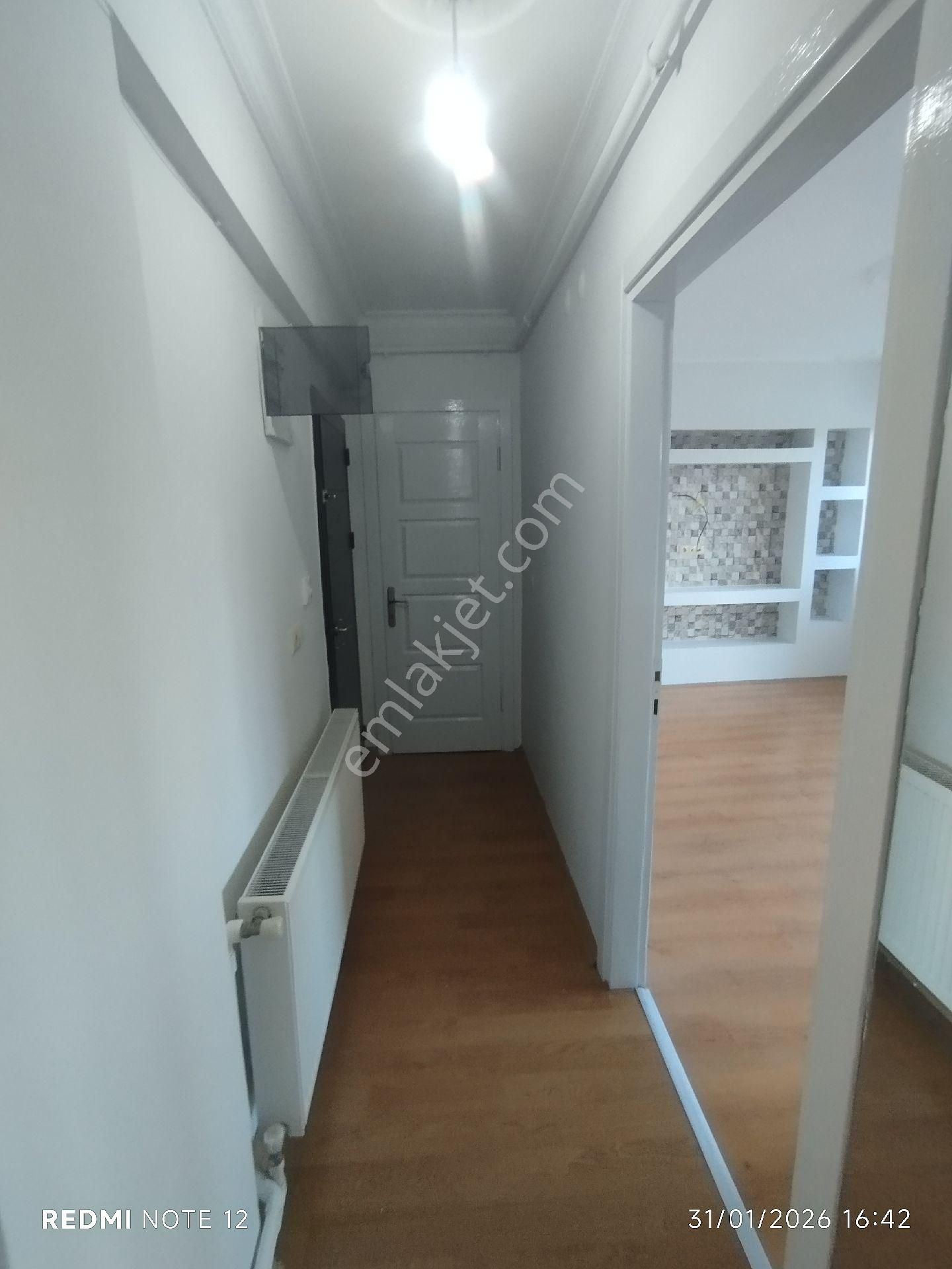 Gülyaka Da 2+1 Kiralık Asansörlü - Görsel 3