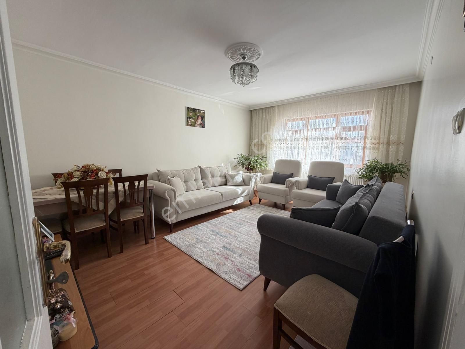 Sincan Malazgirt Mh'de Full Yapılı 15 Yıllık Bağımsız 2.ara Katta Satılık Daire - Görsel 8