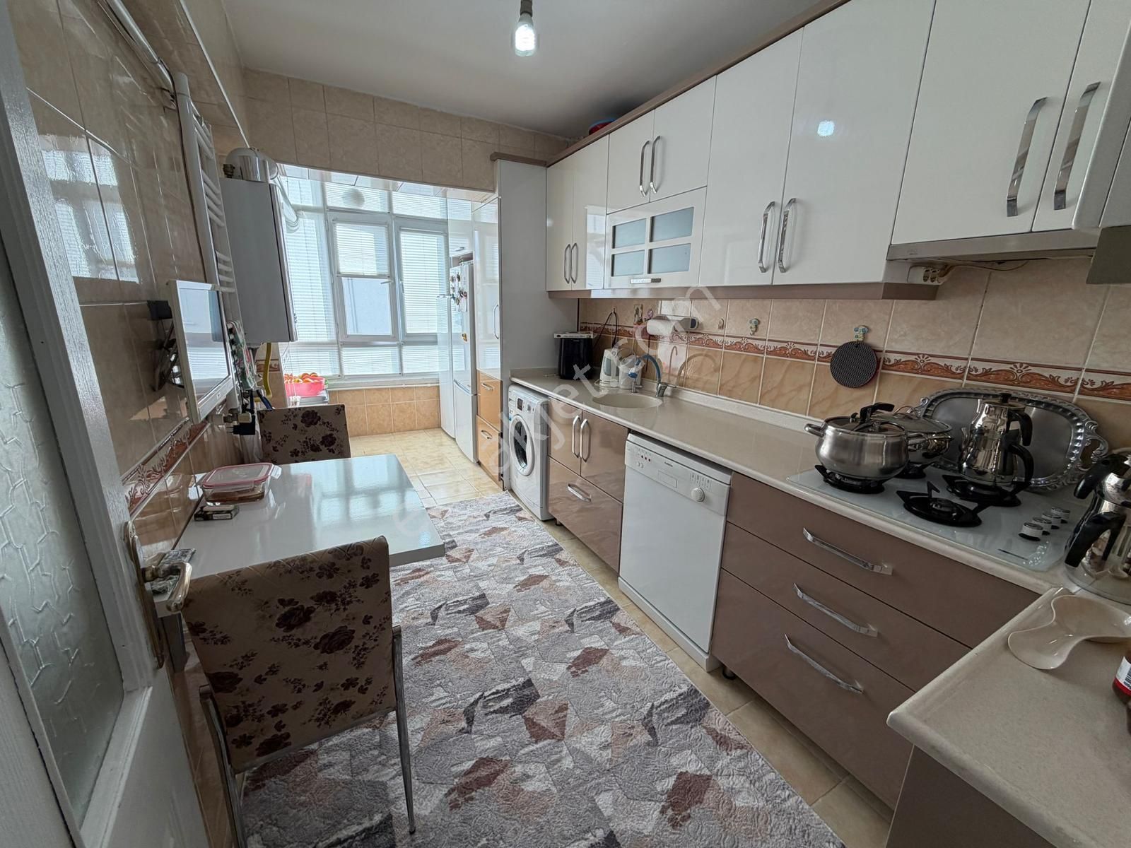 Sincan Malazgirt Mh'de Full Yapılı 15 Yıllık Bağımsız 2.ara Katta Satılık Daire - Görsel 3