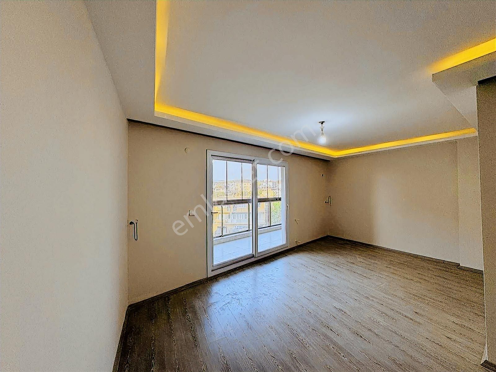 Kuşadası Davutlar'da Ara Kat 130 M2 Satılık 3+1 Daire - Görsel 2