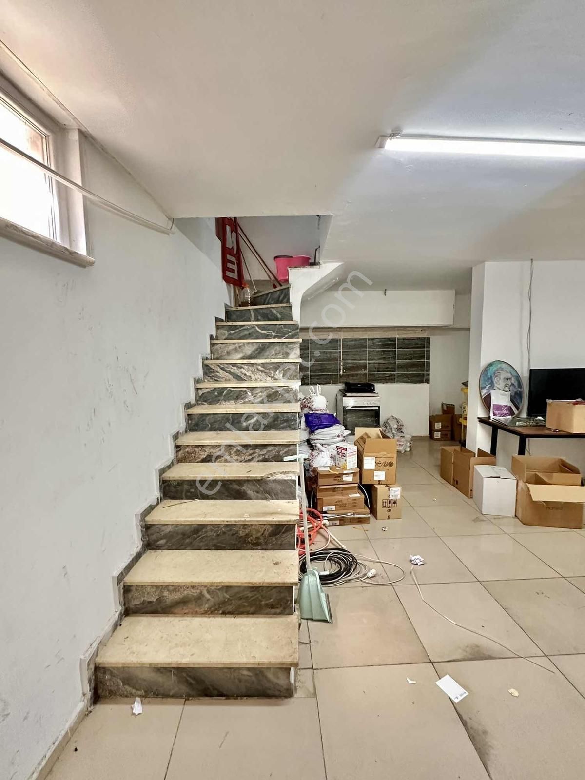 Şennur Altındaş'dan Prestijli Konumda Satılık Dükkan - Görsel 16