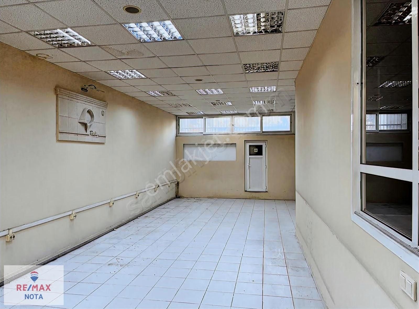 Gaziemir Binbaşı Reşat Bey Mahallesinde Kiralık Dükkan - Görsel 10