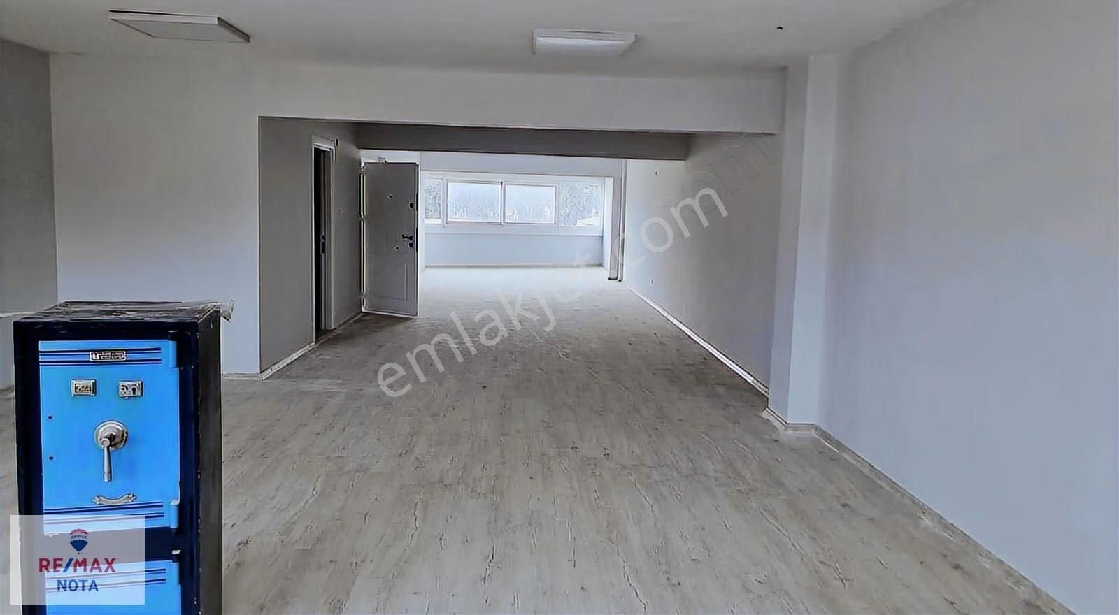 Yeşillik Caddesi Üzerinde Gediz Kavşağında Kiralık Büro&ofis - Görsel 12