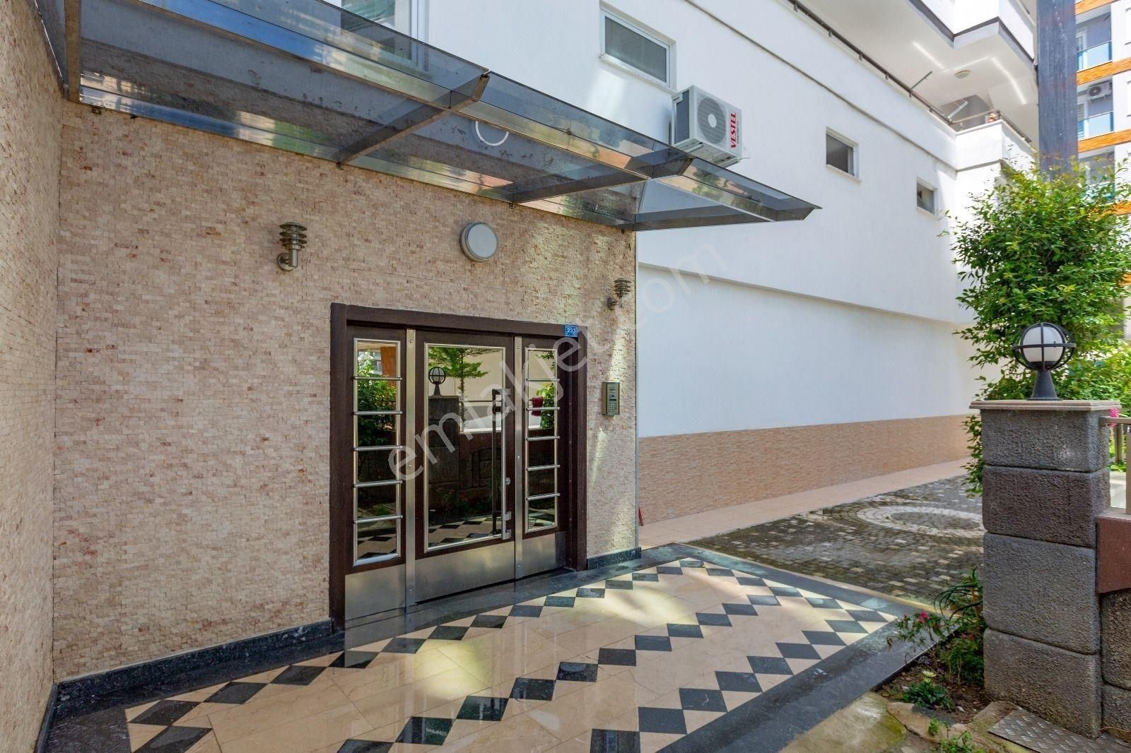 Mahmutlar’da Deniz Manzaralı 3+1 Dubleks — Ayrıcalıklı Yaşam - Görsel 29