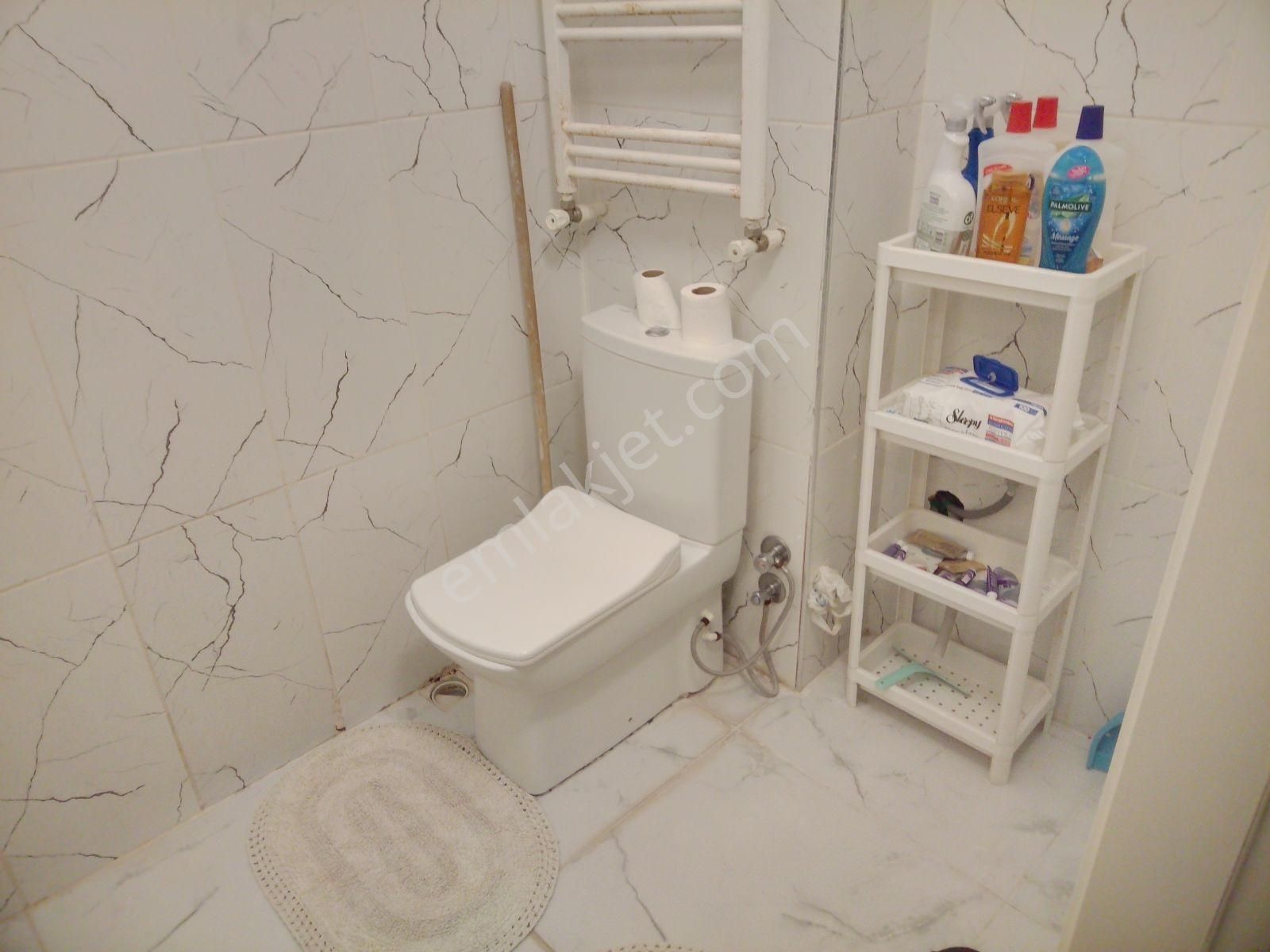 Acil Satılık Üçyol Merkezde 2+1 Dogalgazlı Çift Cepheli Balkonlu - Görsel 4