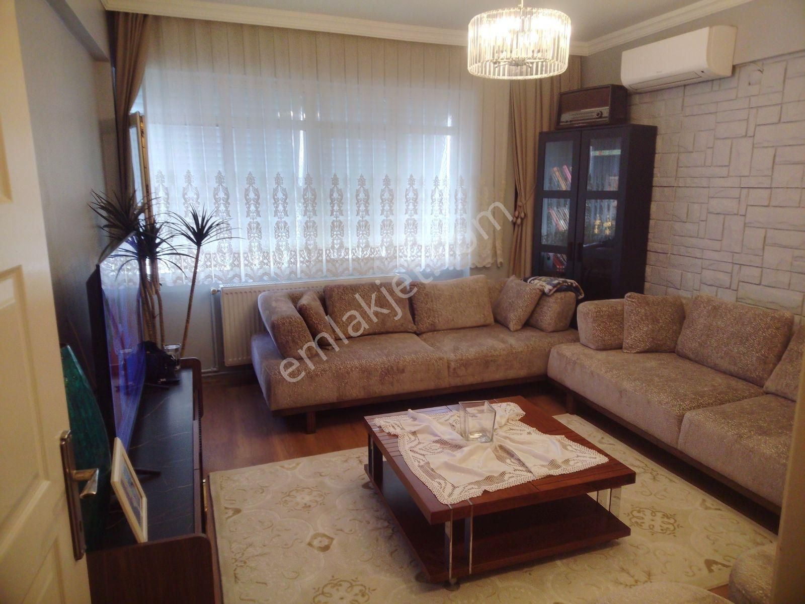 Acil Satılık Üçyol Merkezde 2+1 Dogalgazlı Çift Cepheli Balkonlu - Görsel 23