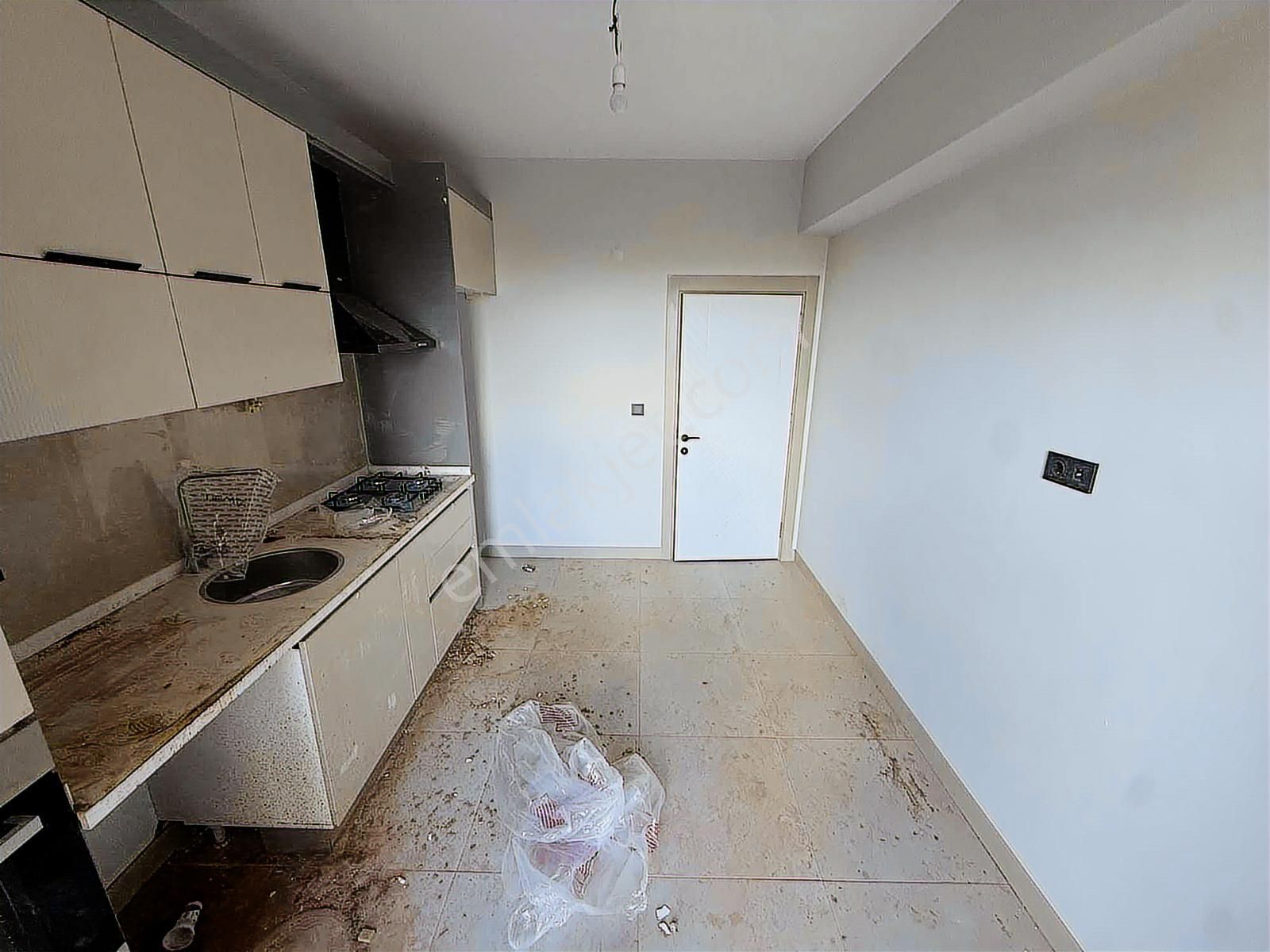 Menemen North City 2 Sitesinde 3+1 Kapalı Mutfak Satılık Daire - Görsel 8