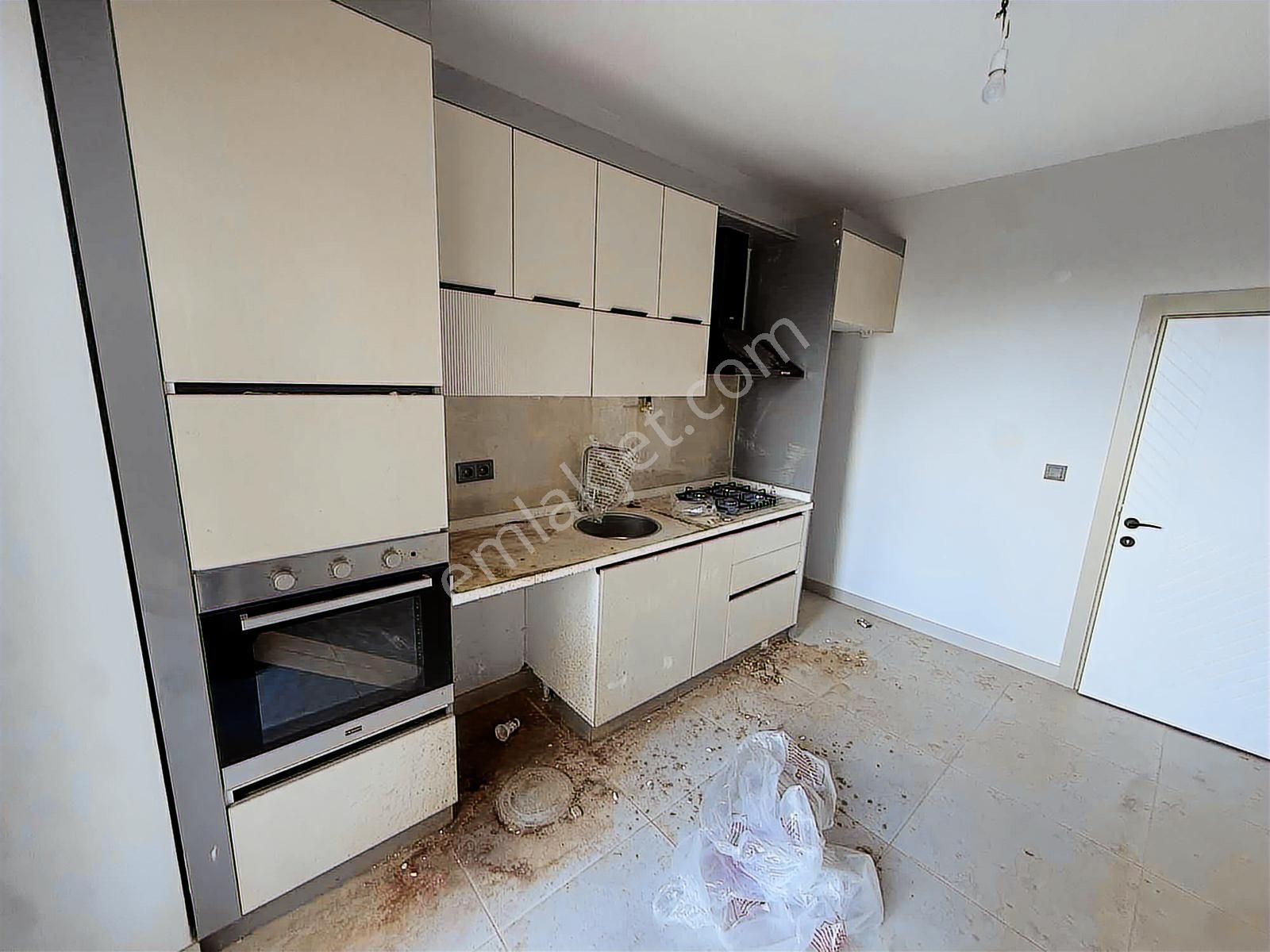 Menemen North City 2 Sitesinde 3+1 Kapalı Mutfak Satılık Daire - Görsel 6