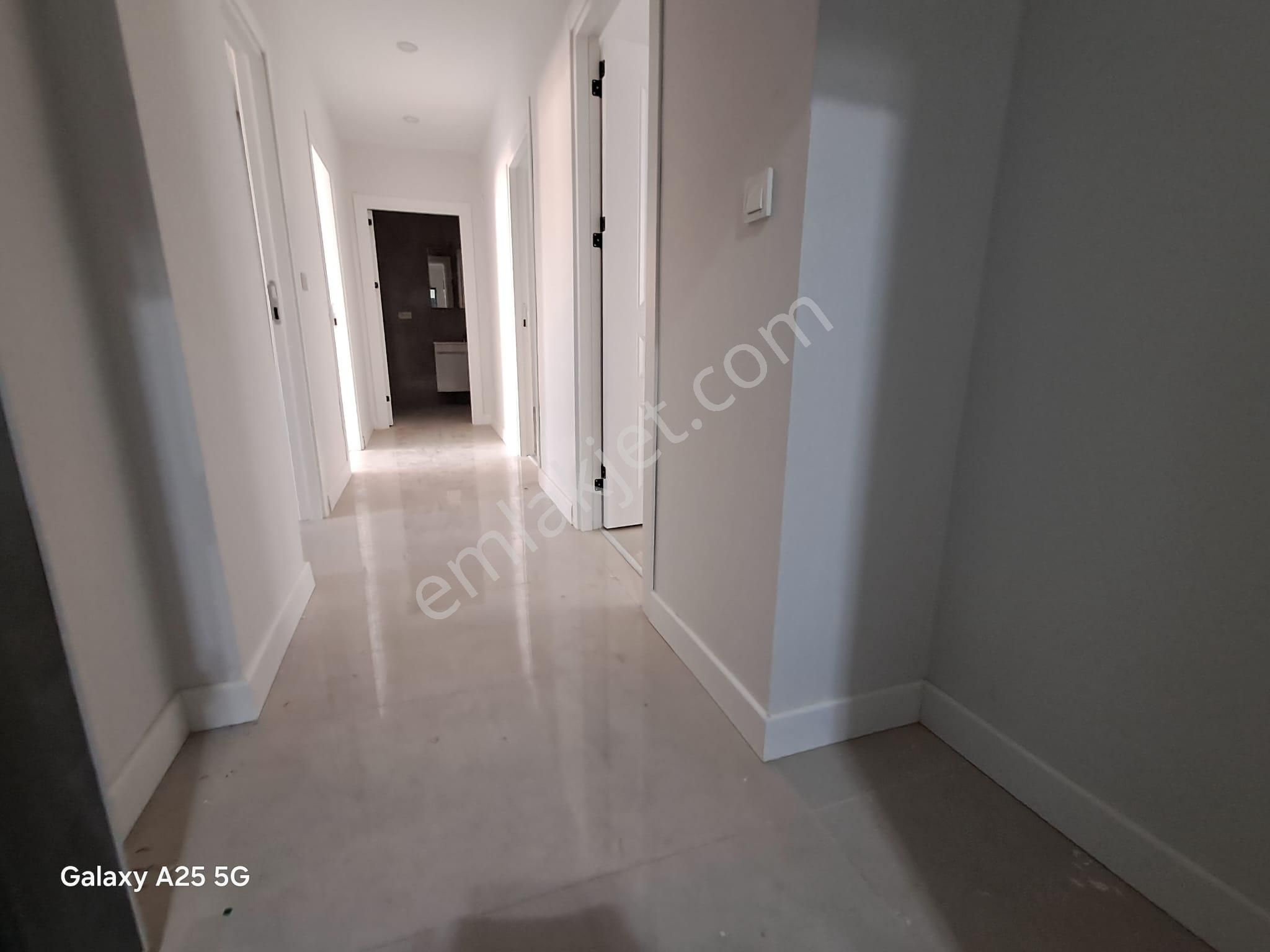 Ataşehir K.bakkalköyde Tapu Masrafı Olmayan,sıfır 2+1 Arakat - Görsel 9