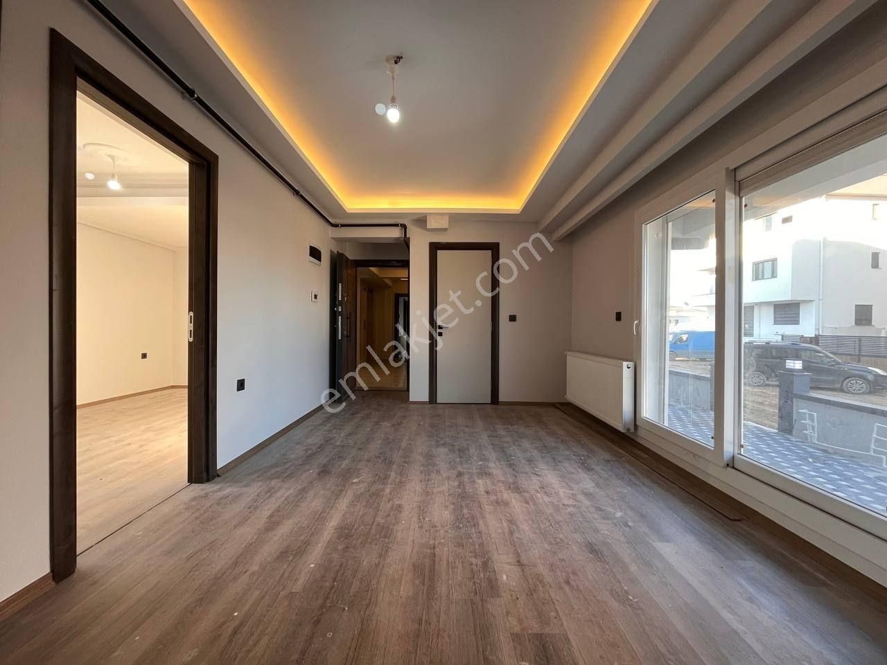 Pancar'da İzban'a Çok Yakın, Balkonlu 2+1 Doğalgazlı Daire!