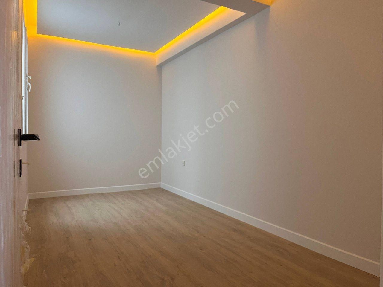 Iç Mimar Elinden, Otoparklı, Ekstralı, Ara Kat, Geniş 2+1 Daire! - Görsel 22