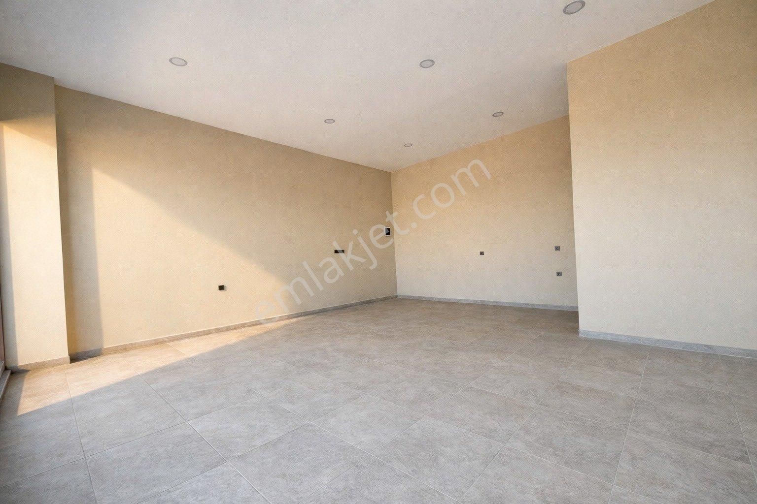 Döşemealtı Devlet Has. Yanı Cadde Üzeri Kiralık Dükkanlar - Görsel 4