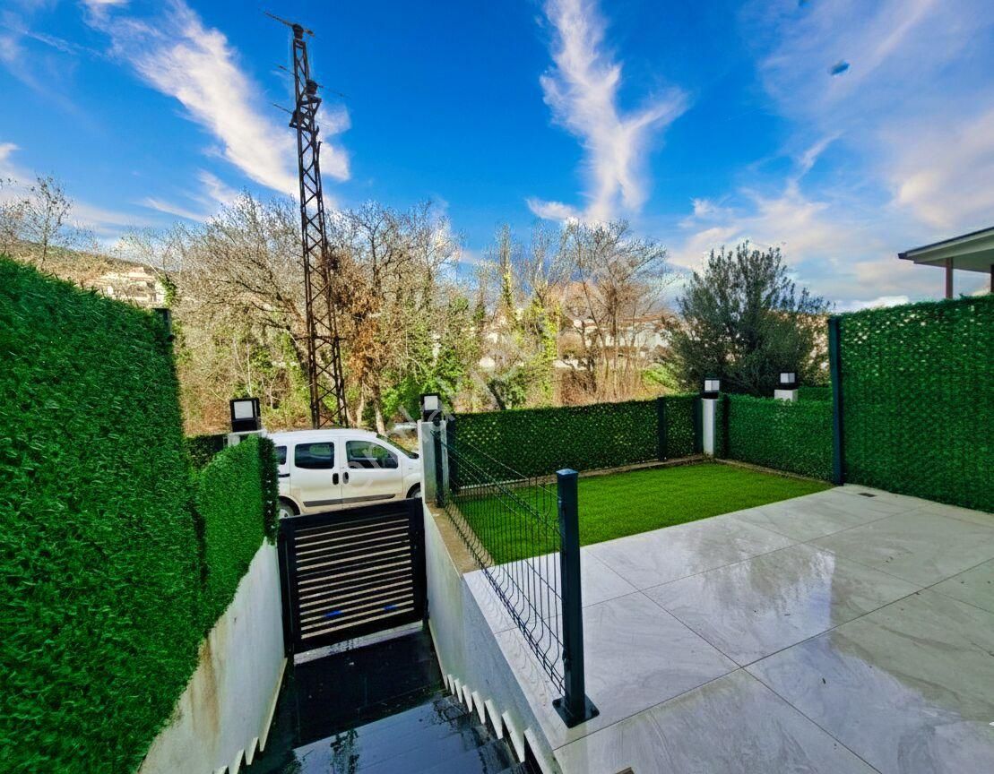 🛑🛑aktif'ten Güre'de Doğa İçinde Huzur Dolu Bahçeli İki Ayrı Mutfaklı Satılık 3+1 Müstakil Ev - Görsel 30