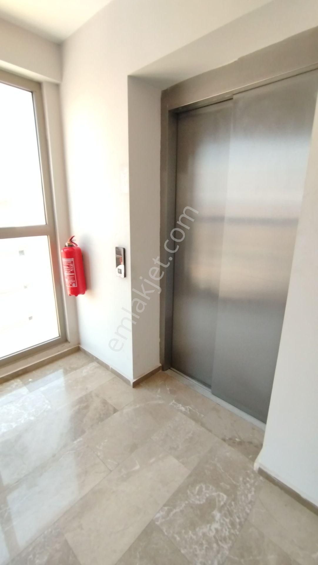 Buca M.kemal Mh. Manzaralı/yeni Bina/çift Cephe/balkonlu/asansör - Görsel 24