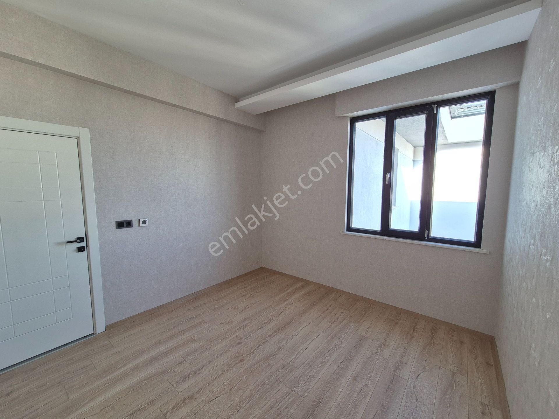 Parsana Mah. İşyapar Gayrimenkul'den Kilerli Kapalı Otoparklı Sıfır Lüks 4+1 Daire - Görsel 37