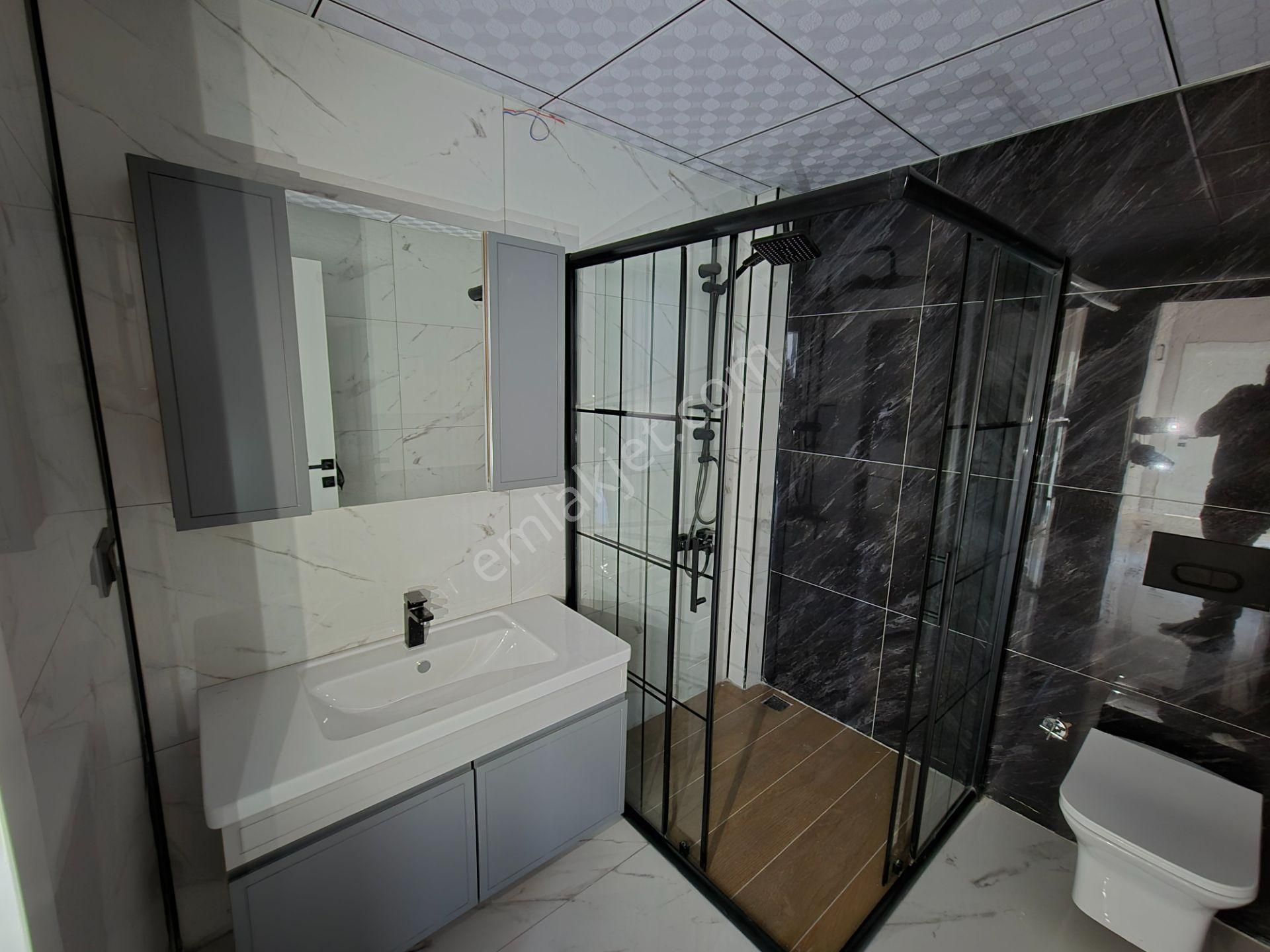 Parsana Mah. İşyapar Gayrimenkul'den Kilerli Kapalı Otoparklı Sıfır Lüks 4+1 Daire - Görsel 39