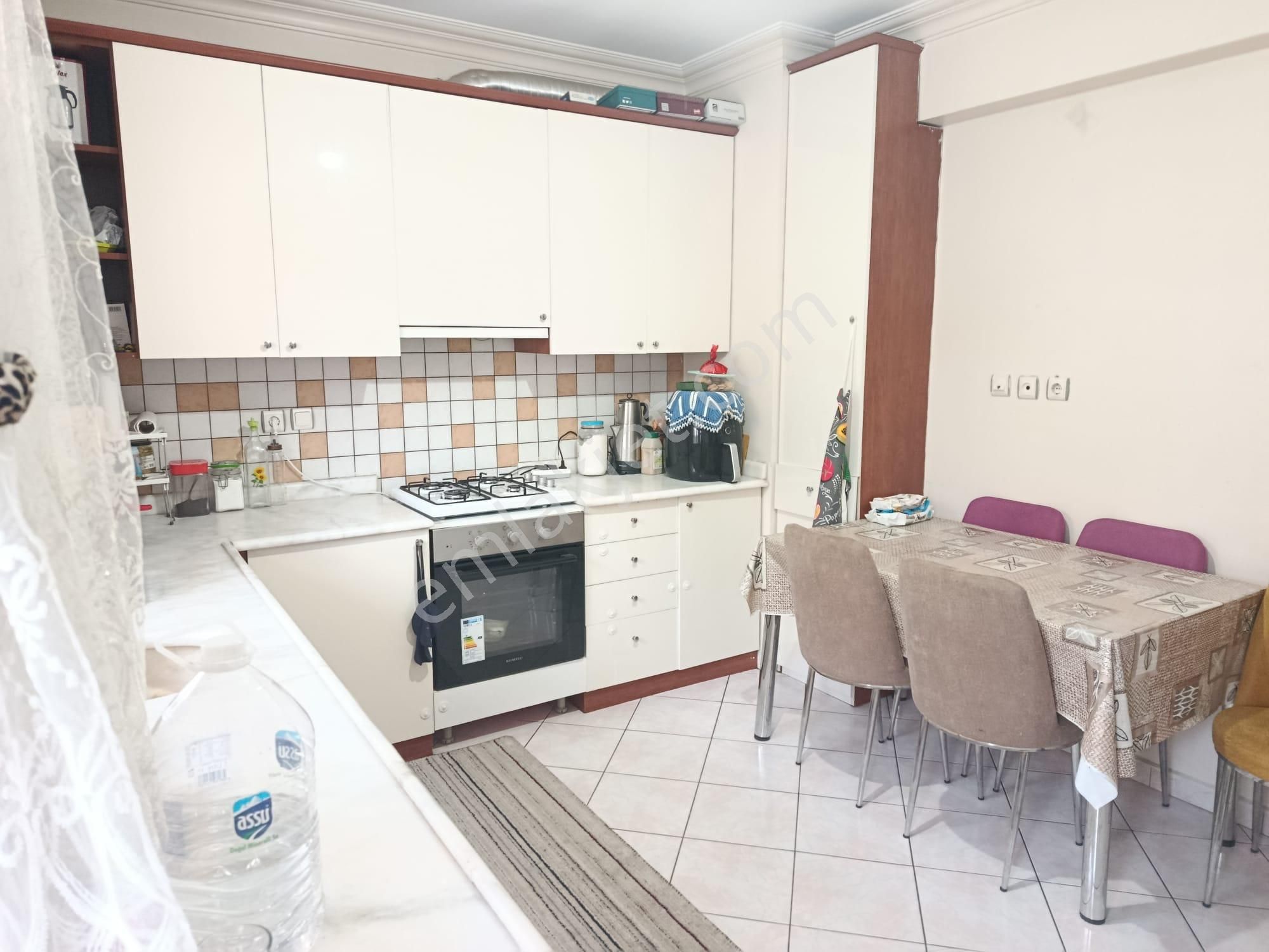 Afyon Tezcan Emlaktan Dumlupınar Mahallesinde Afjetli 3+1 Daire - Görsel 4