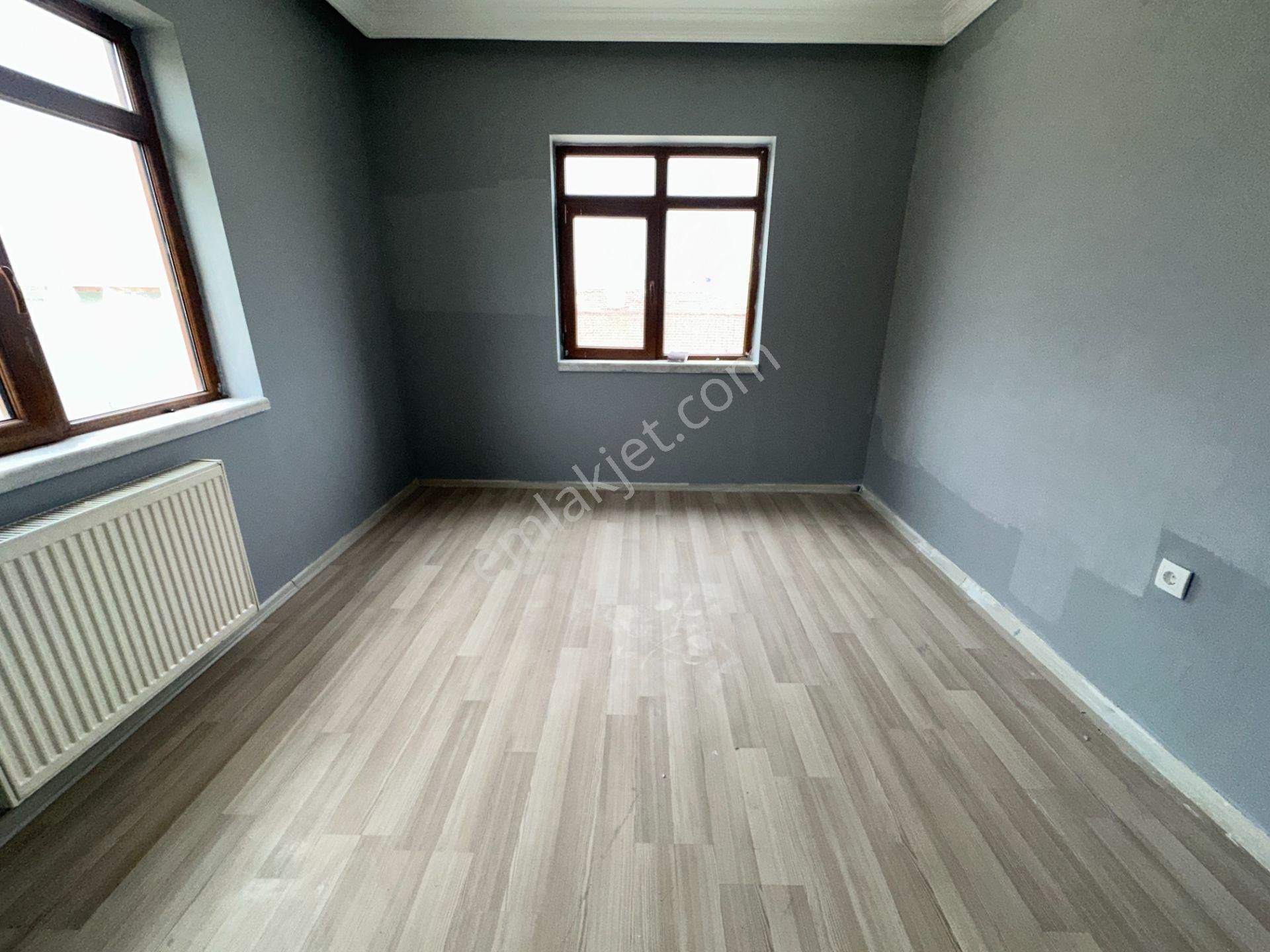 Adnan Menderes Mah 6+1 Merkezi Lokasyon Full Yapılı Ön Cephe - Görsel 26