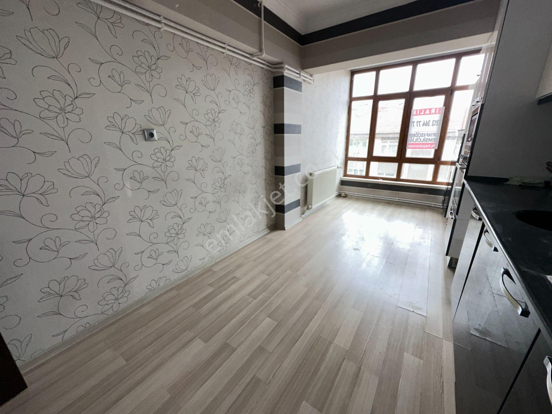 Adnan Menderes Mah 6+1 Merkezi Lokasyon Full Yapılı Ön Cephe - Görsel 4