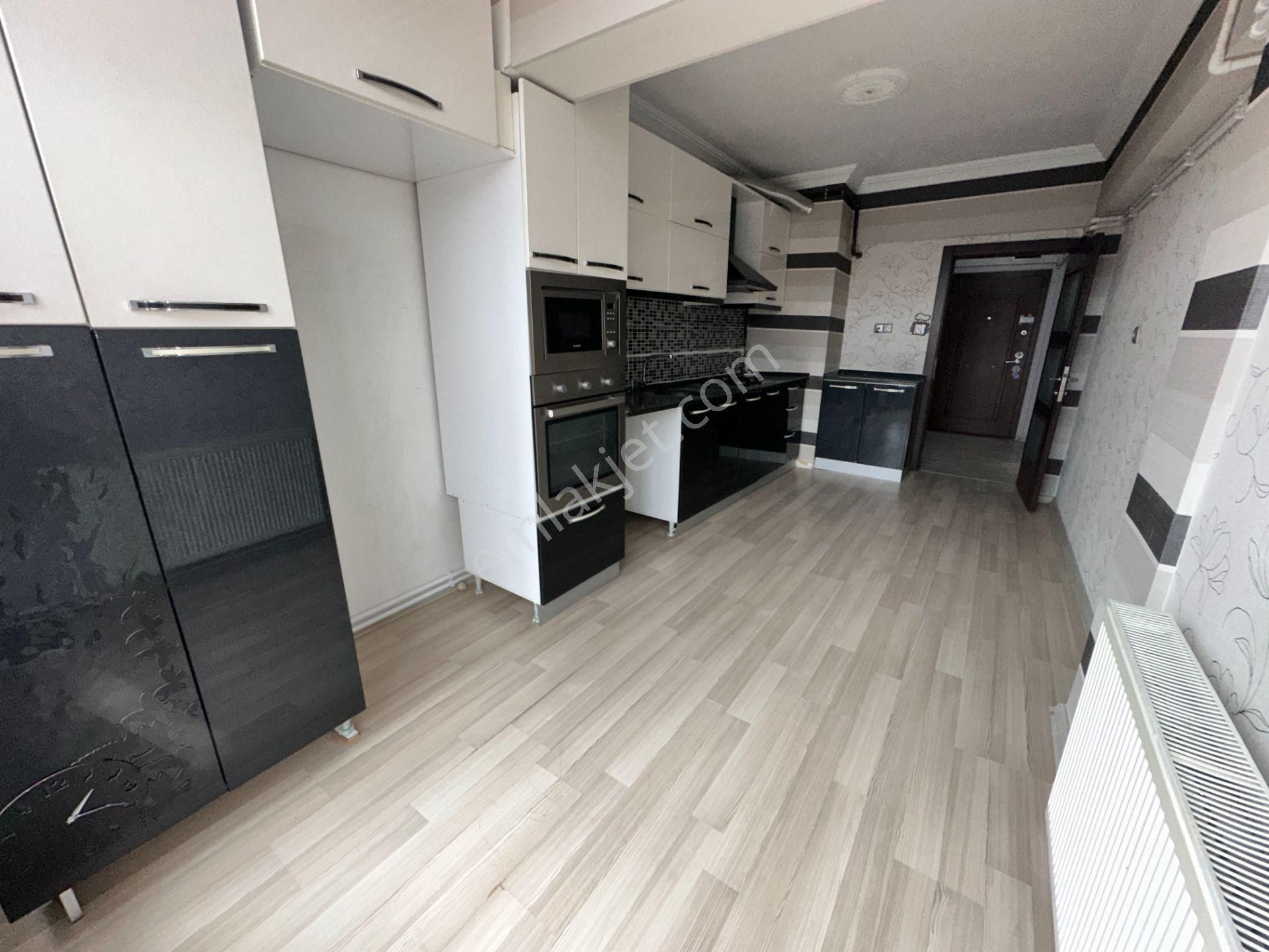 Adnan Menderes Mah 6+1 Merkezi Lokasyon Full Yapılı Ön Cephe - Görsel 5