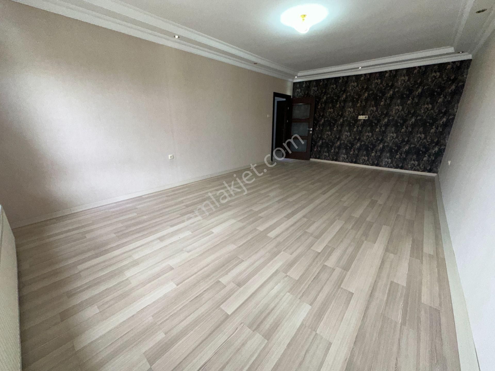 Adnan Menderes Mah 6+1 Merkezi Lokasyon Full Yapılı Ön Cephe - Görsel 10