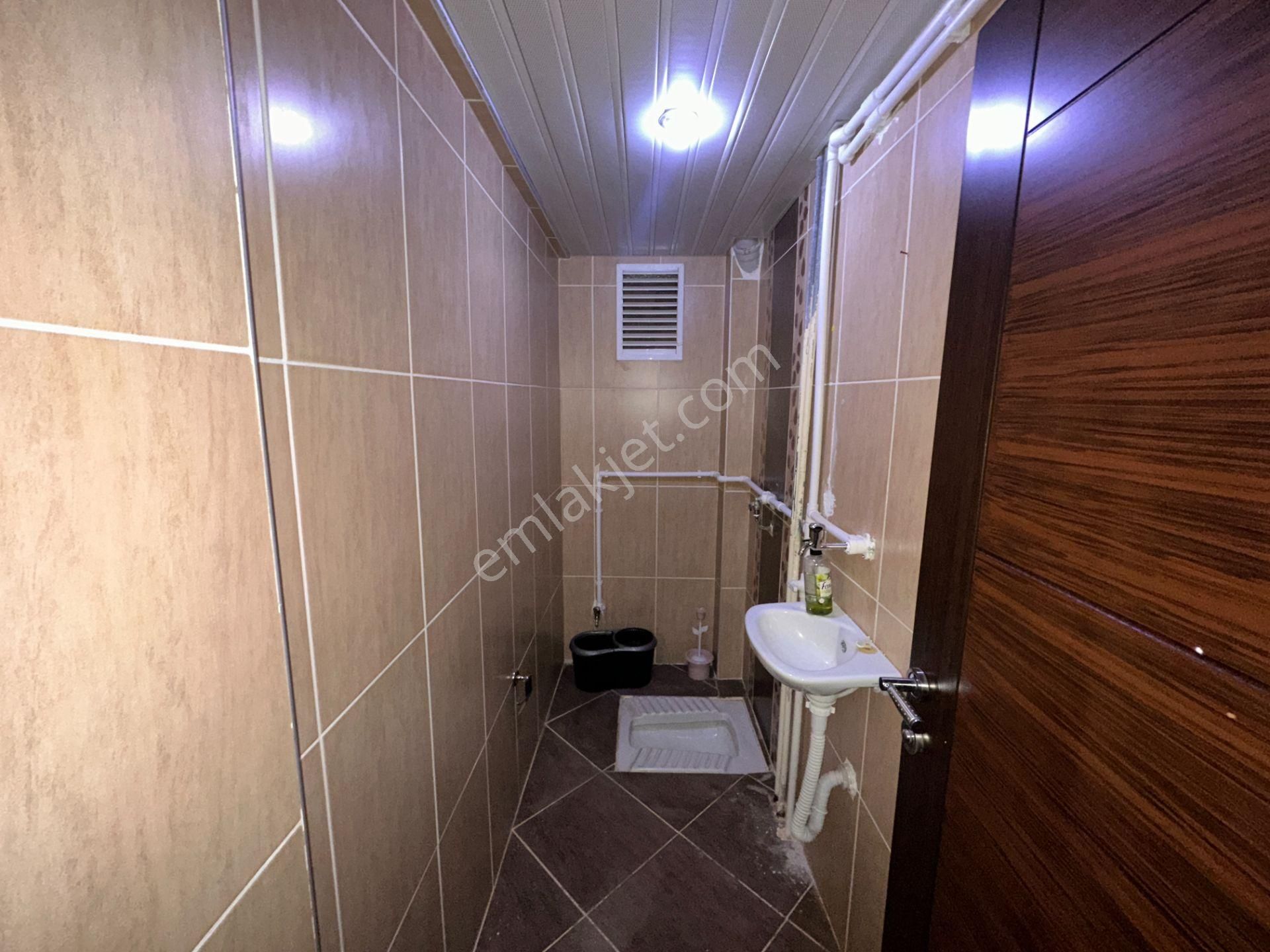 Adnan Menderes Mah 6+1 Merkezi Lokasyon Full Yapılı Ön Cephe - Görsel 21