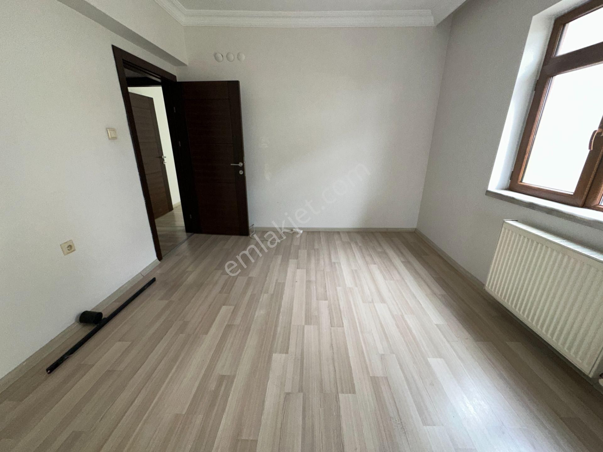 Adnan Menderes Mah 6+1 Merkezi Lokasyon Full Yapılı Ön Cephe - Görsel 16