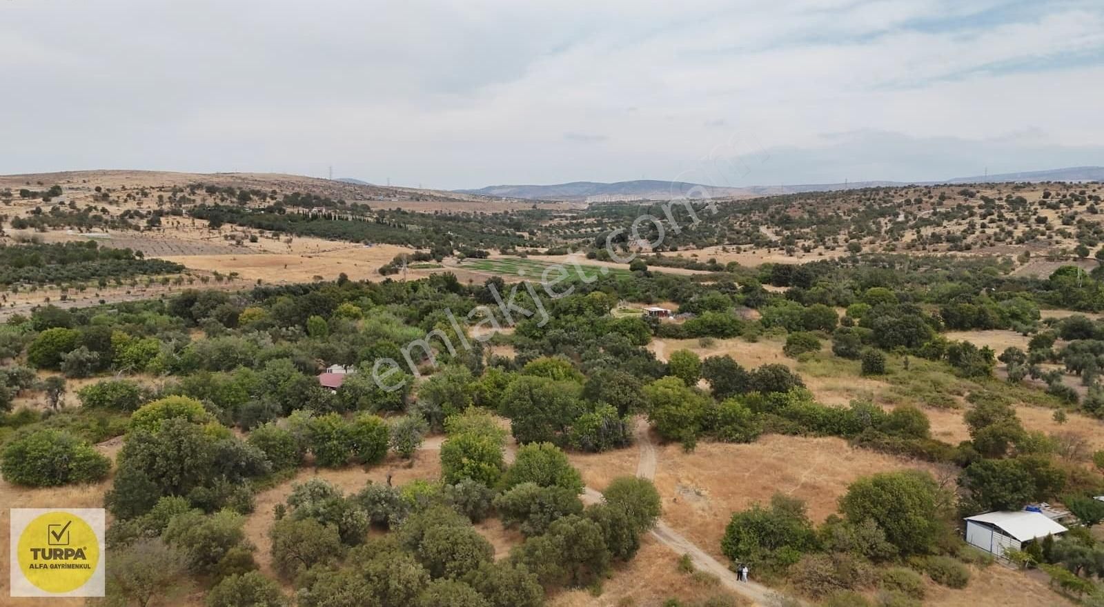 Aliağa Kalabakta 5.717 M² Yatırımlık Tarla! Fırsat - Görsel 12