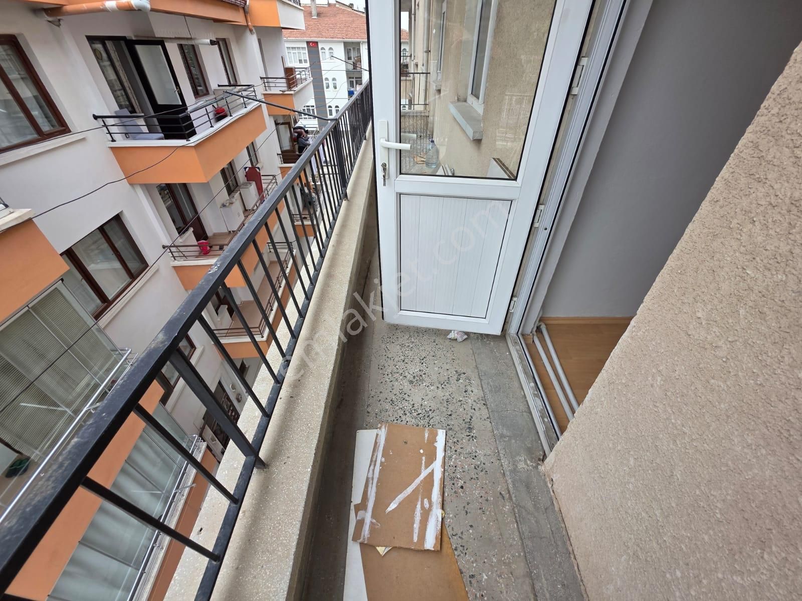 Devlet Hast. - Trene Yakın Konum Arakat Yapılı 3+1 Kiralık Daire - Görsel 29