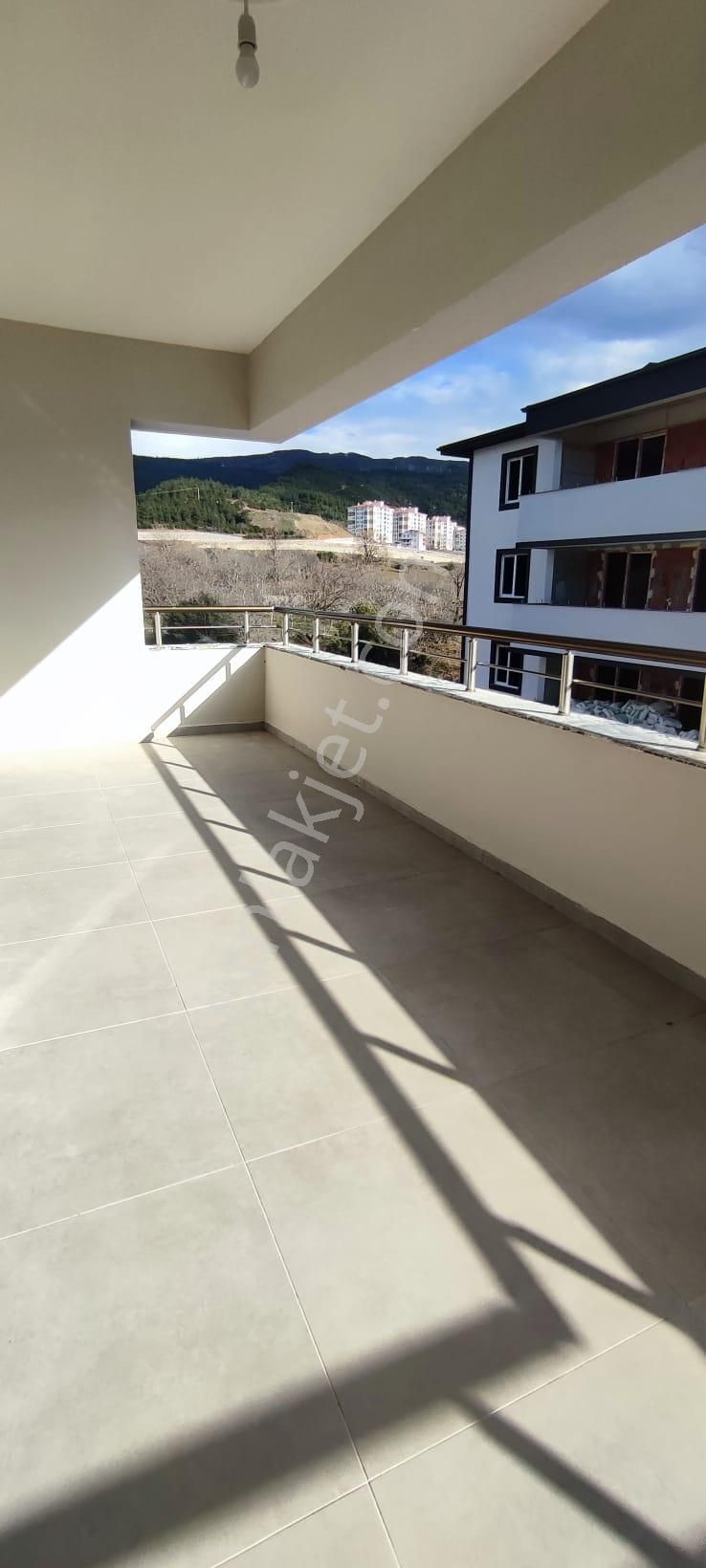 Adalet Gold Group Emlak'tan 50. Yıl Mahallesi'nde Sıfır Lüks Yapı'lı 3+1 140 M2 Satılık Daire - Görsel 18